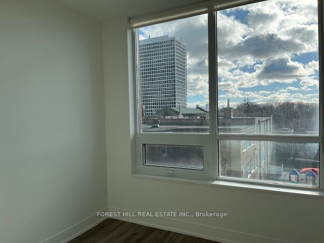 310 Tweedsmuir Ave, #315