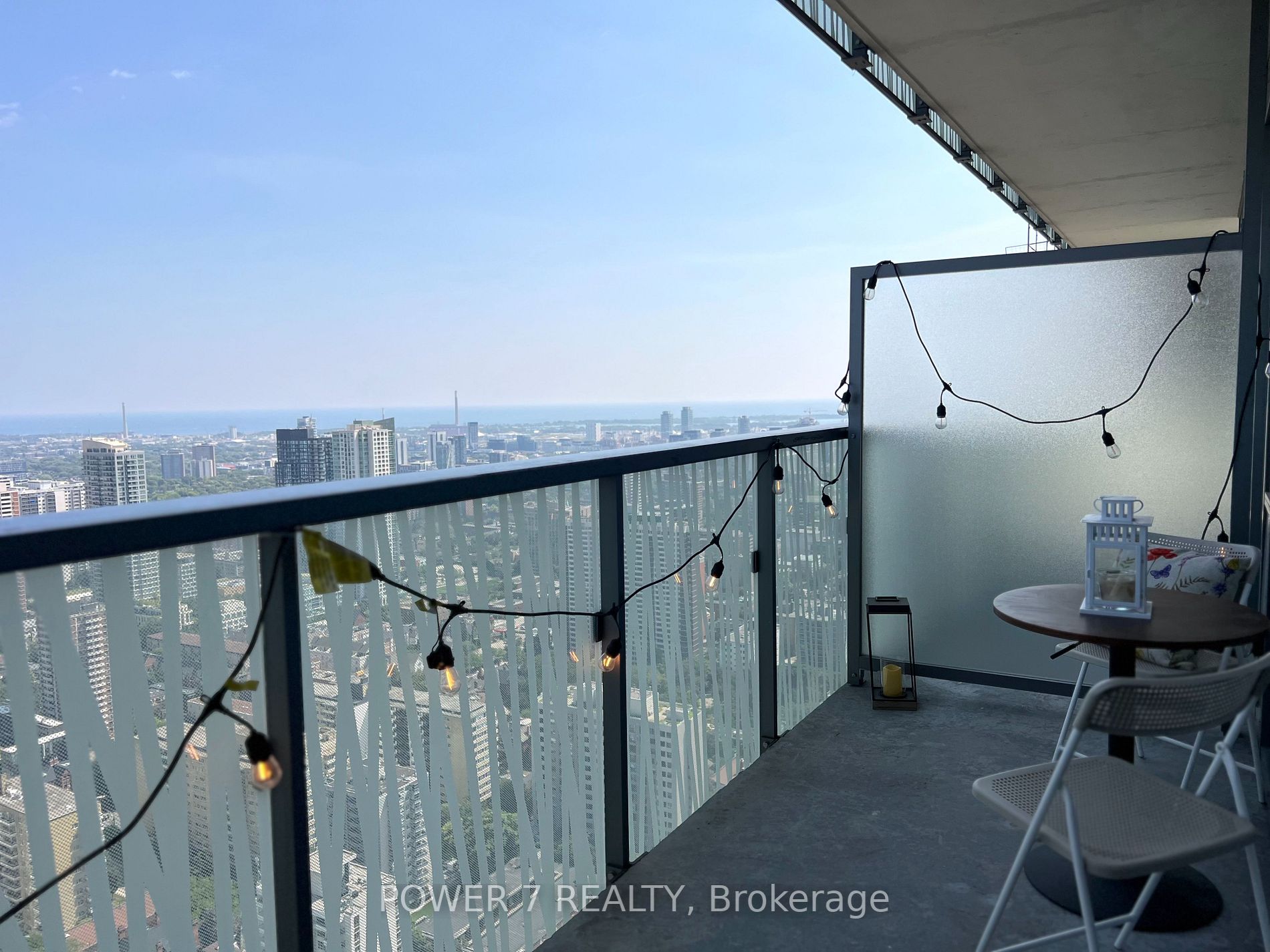 50 Charles St E, #4402