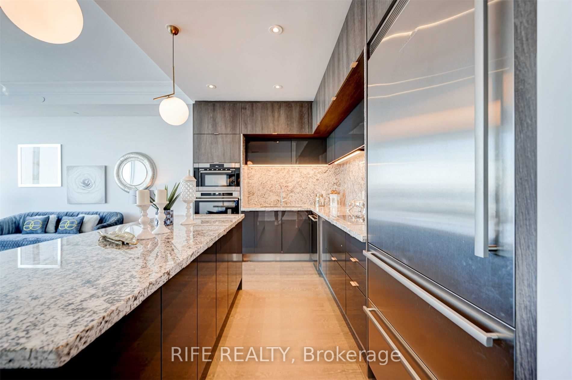 10 York St, #6305