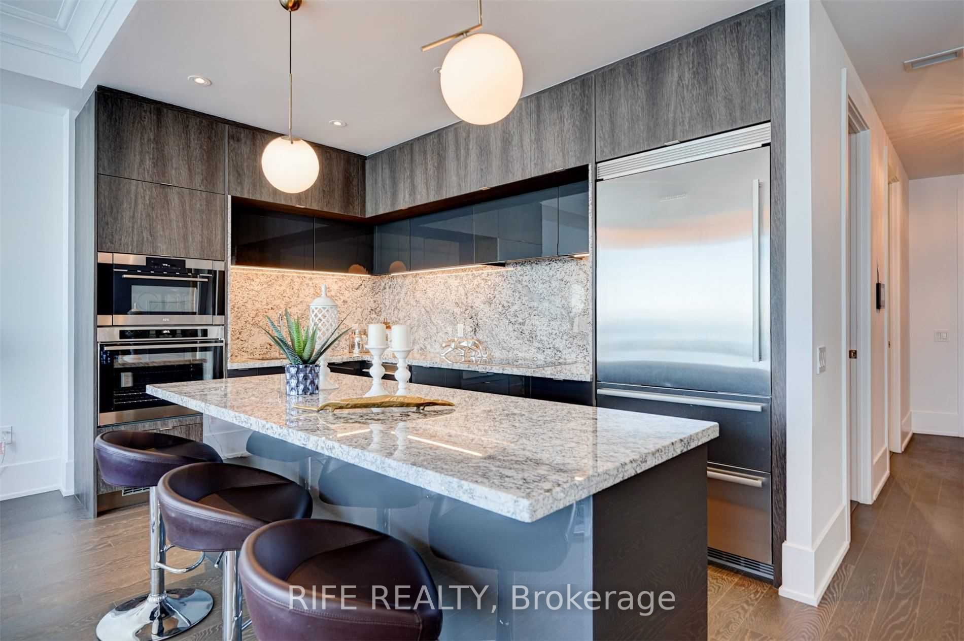 10 York St, #6305