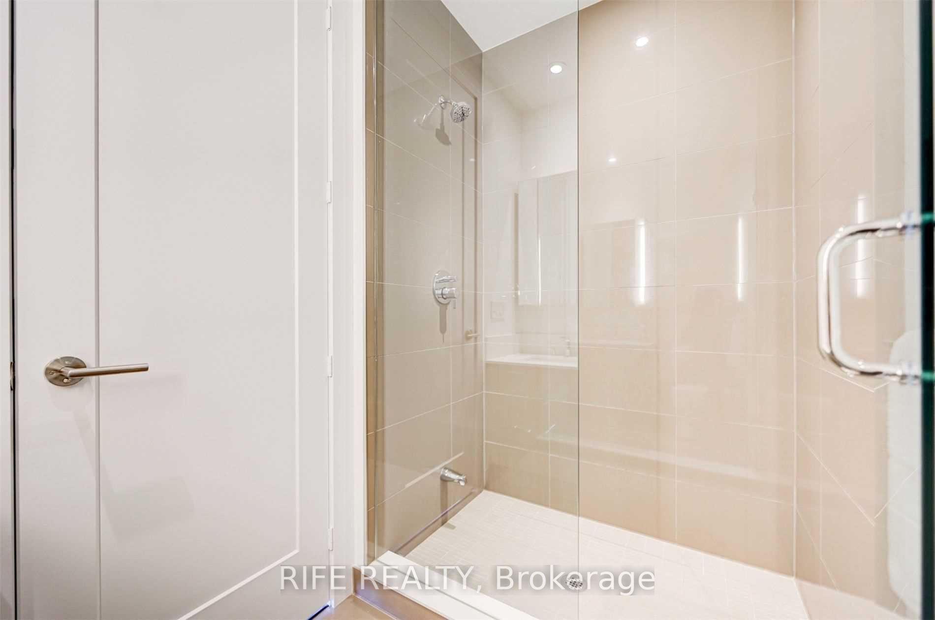 10 York St, #6305