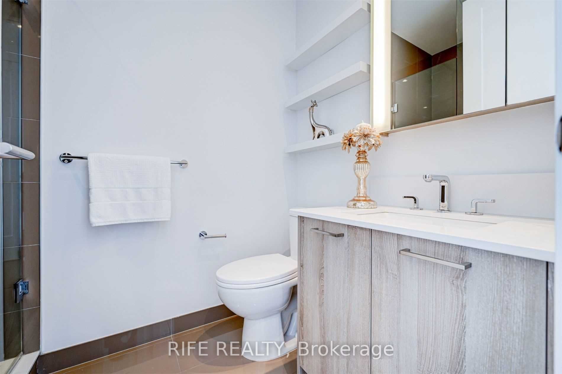 10 York St, #6305