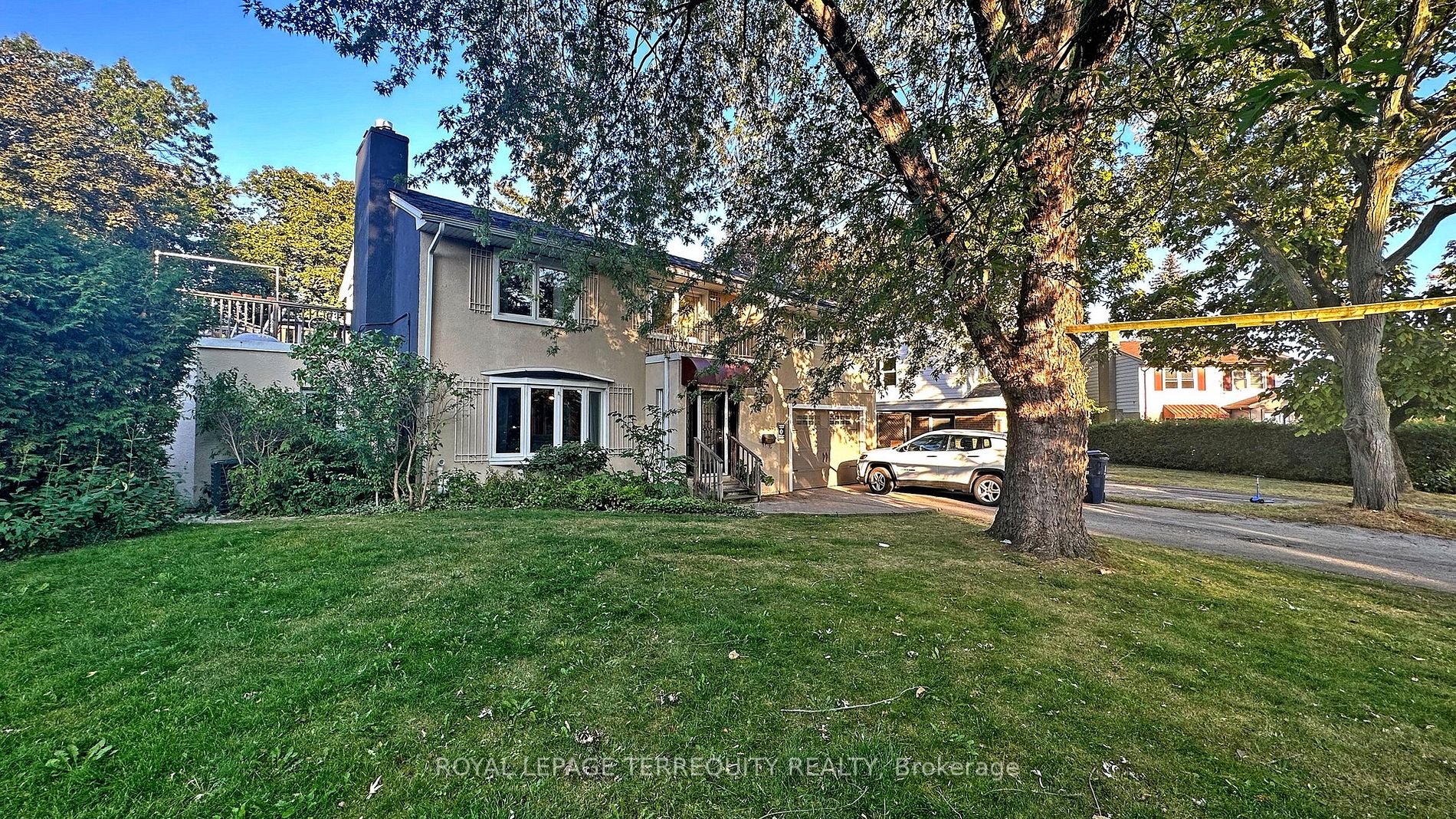 98 Cottonwood Drive