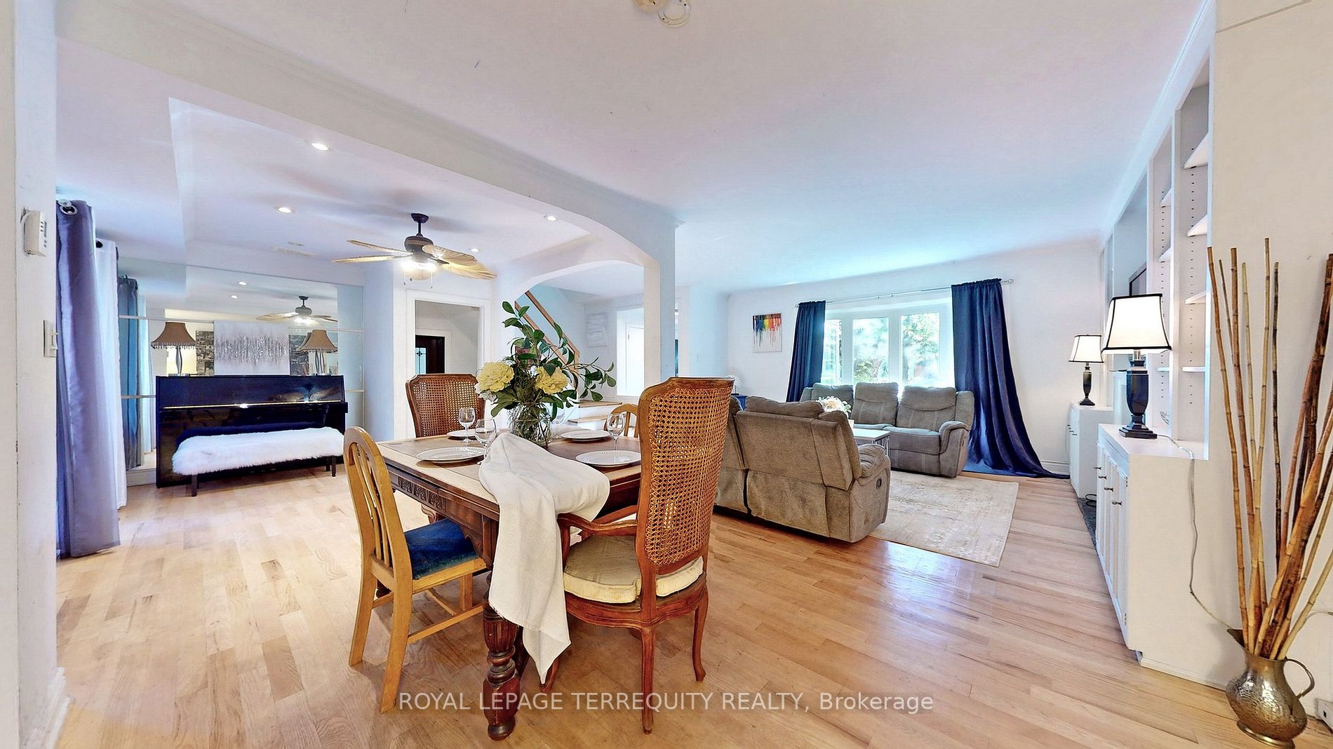 98 Cottonwood Drive