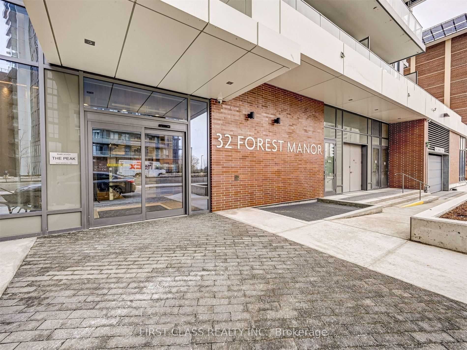 32 Forest Manor Rd, #206
