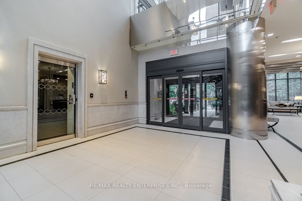 28 Linden St, #3003