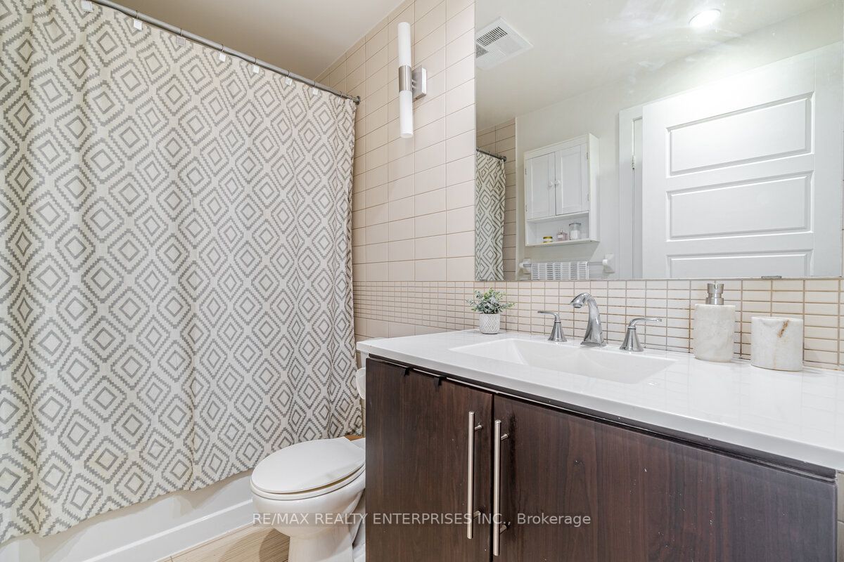 28 Linden St, #3003