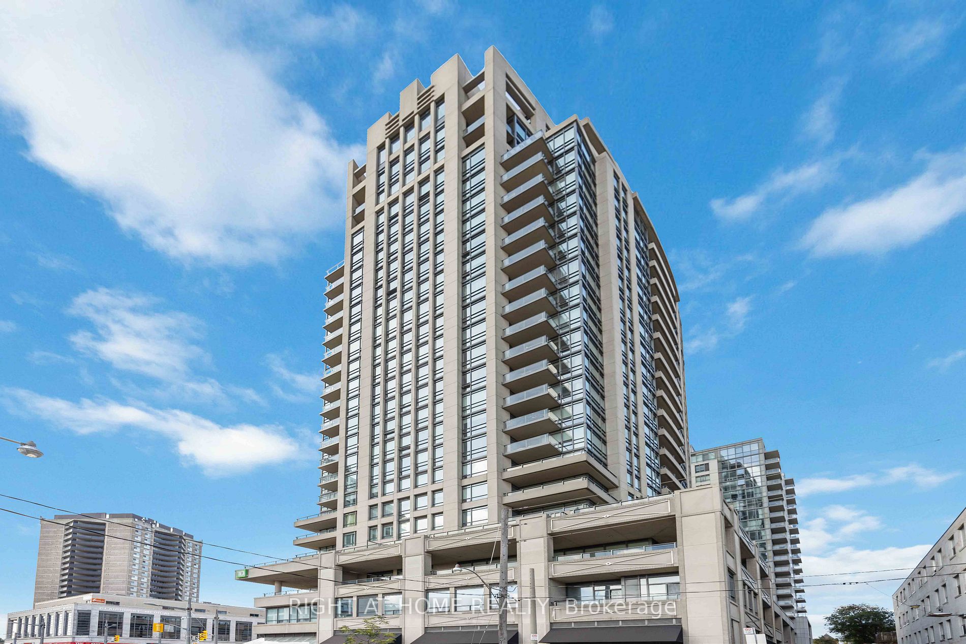 500 St Clair Ave W, #1901