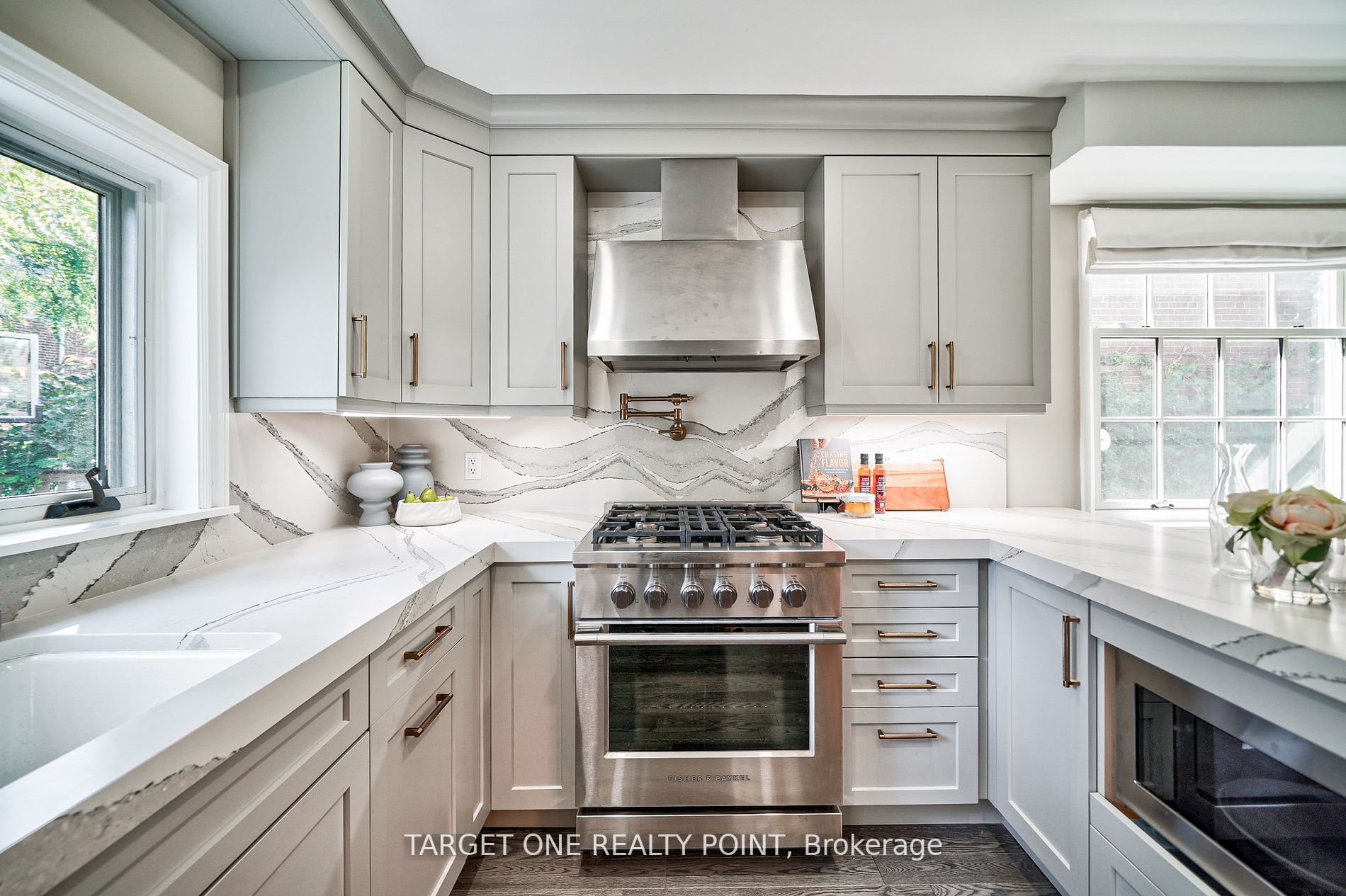 291 Glengrove Ave W