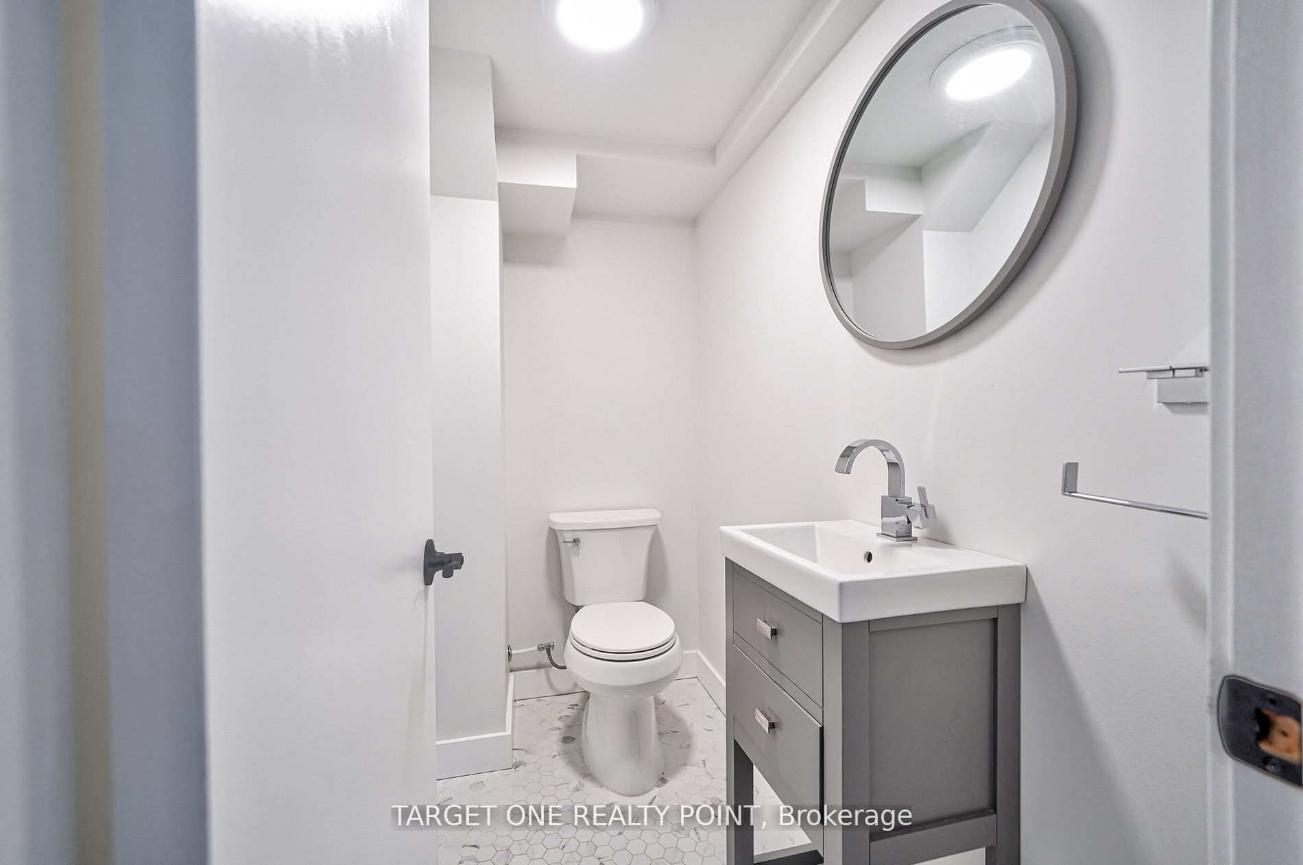 291 Glengrove Ave W