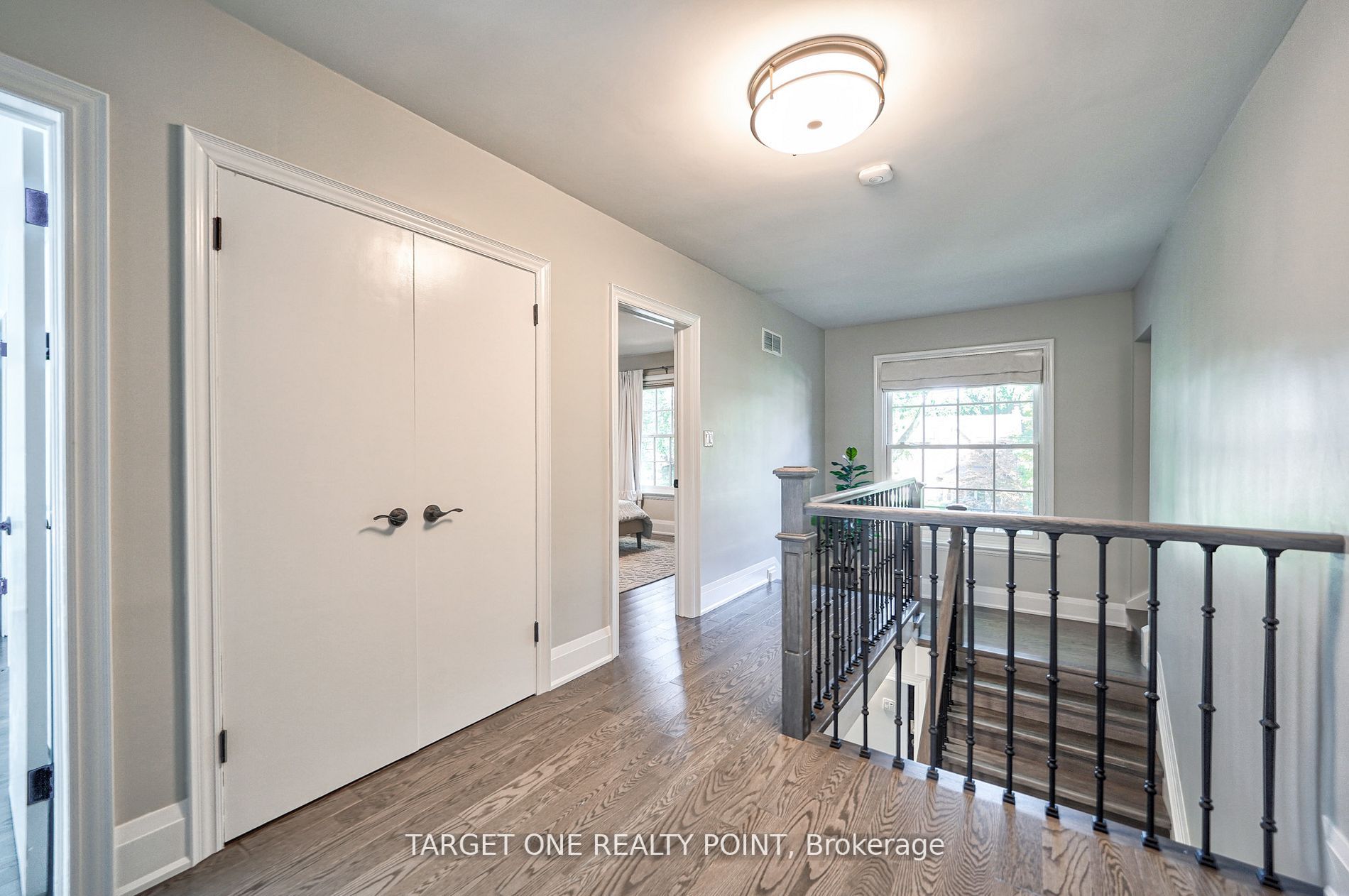 291 Glengrove Ave W