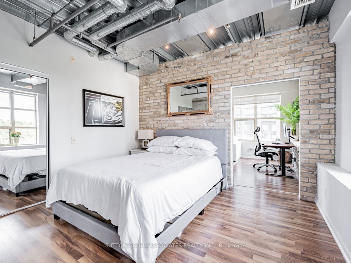 736 Dundas Street E, #507
