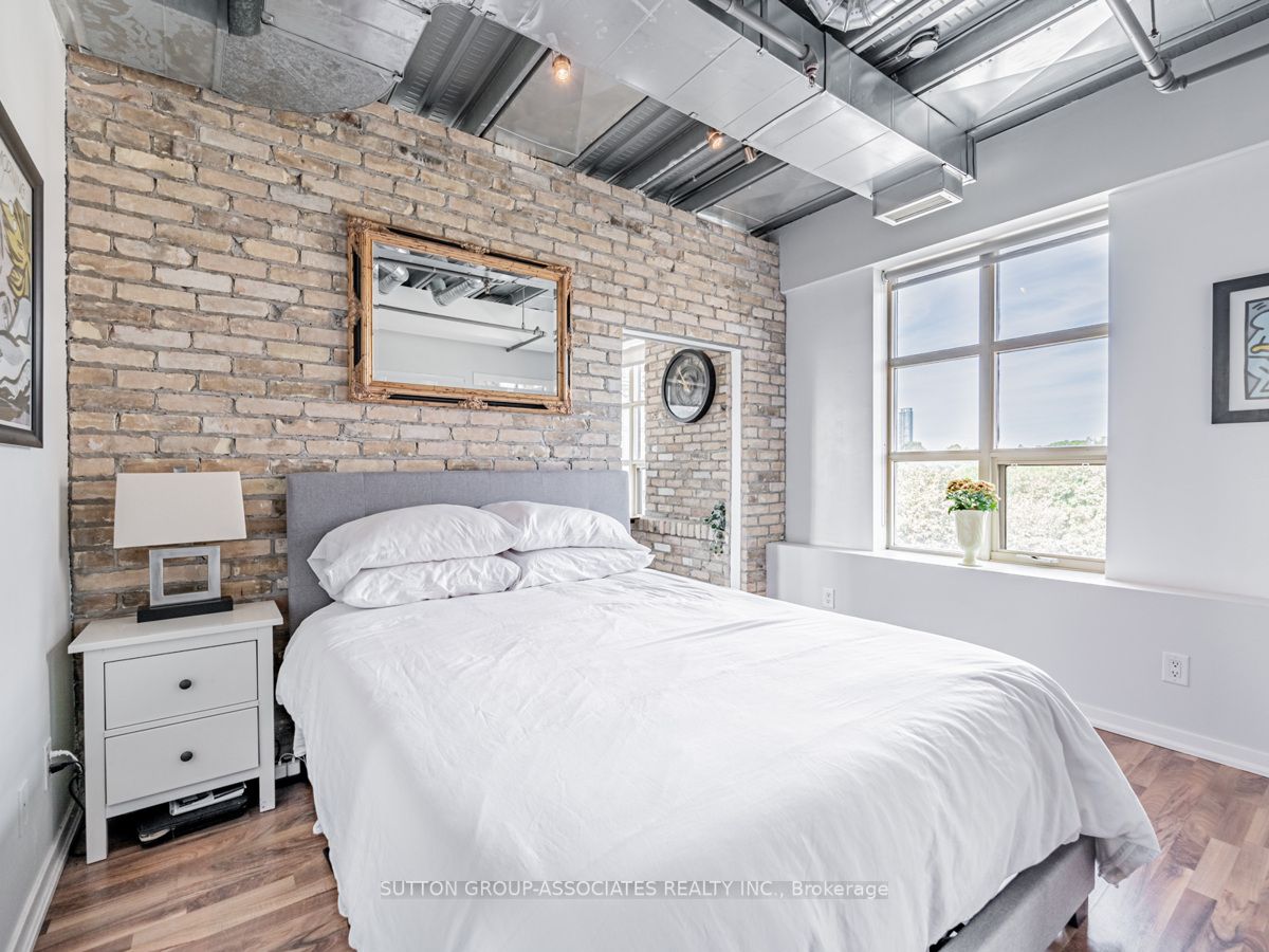 736 Dundas Street E, #507