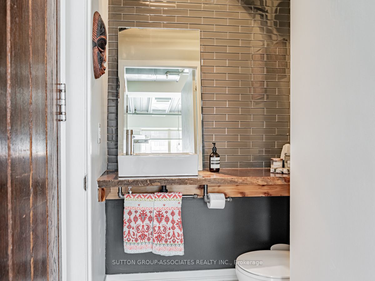 736 Dundas Street E, #507