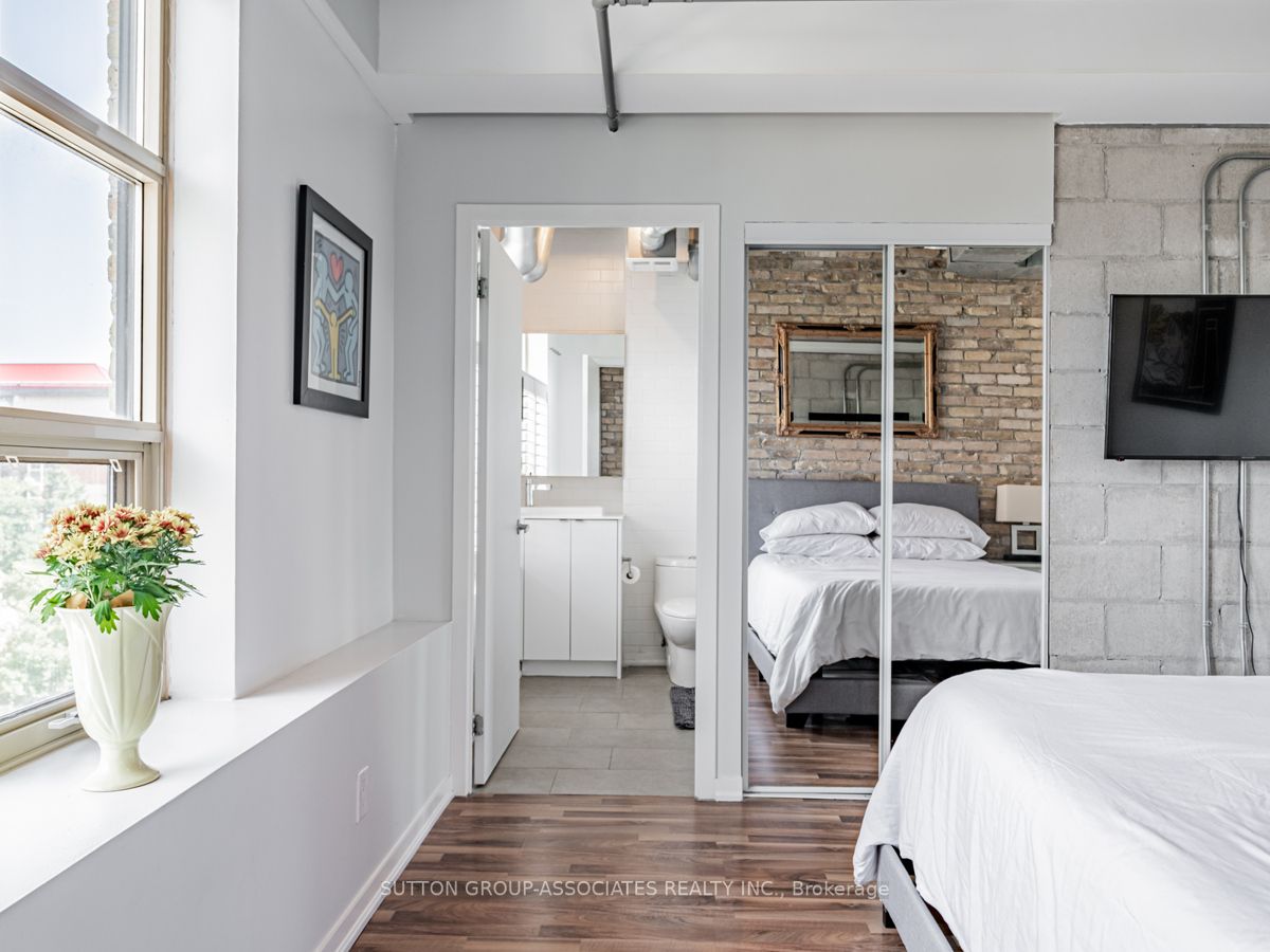 736 Dundas Street E, #507