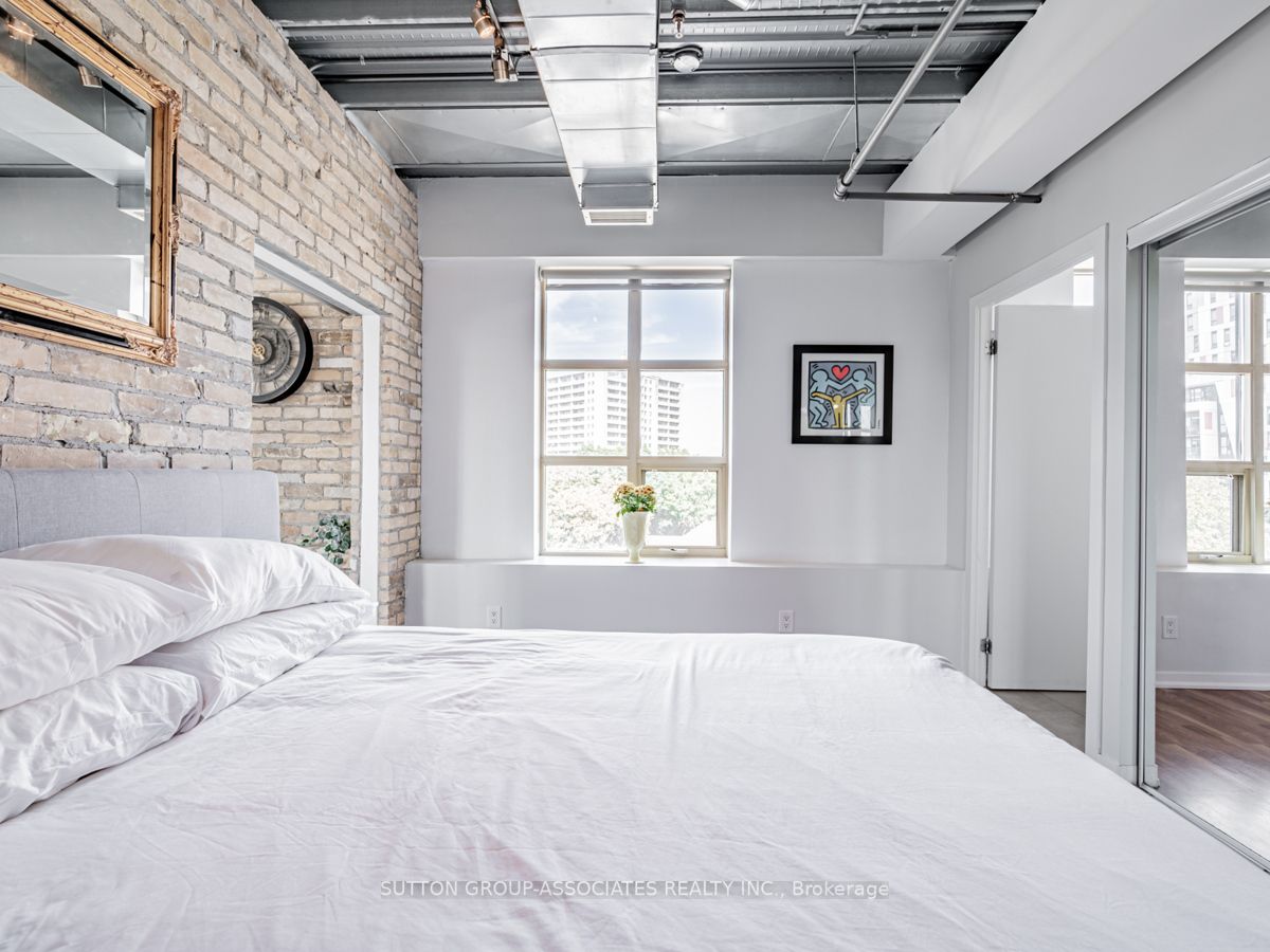736 Dundas Street E, #507