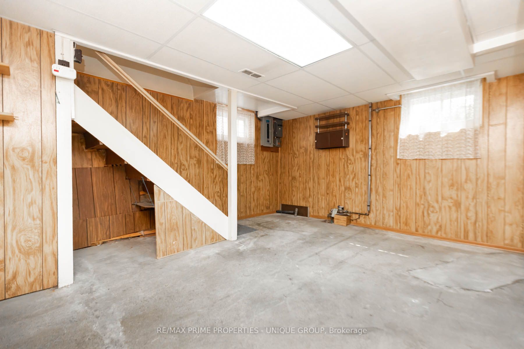 114 Glenvale Blvd