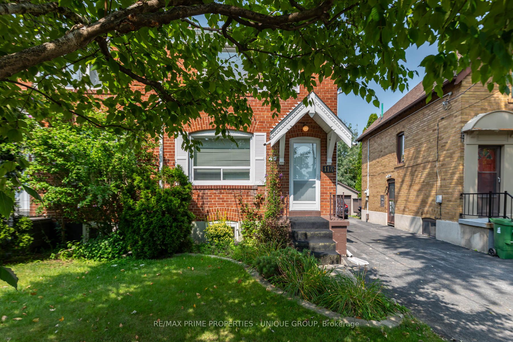 114 Glenvale Blvd