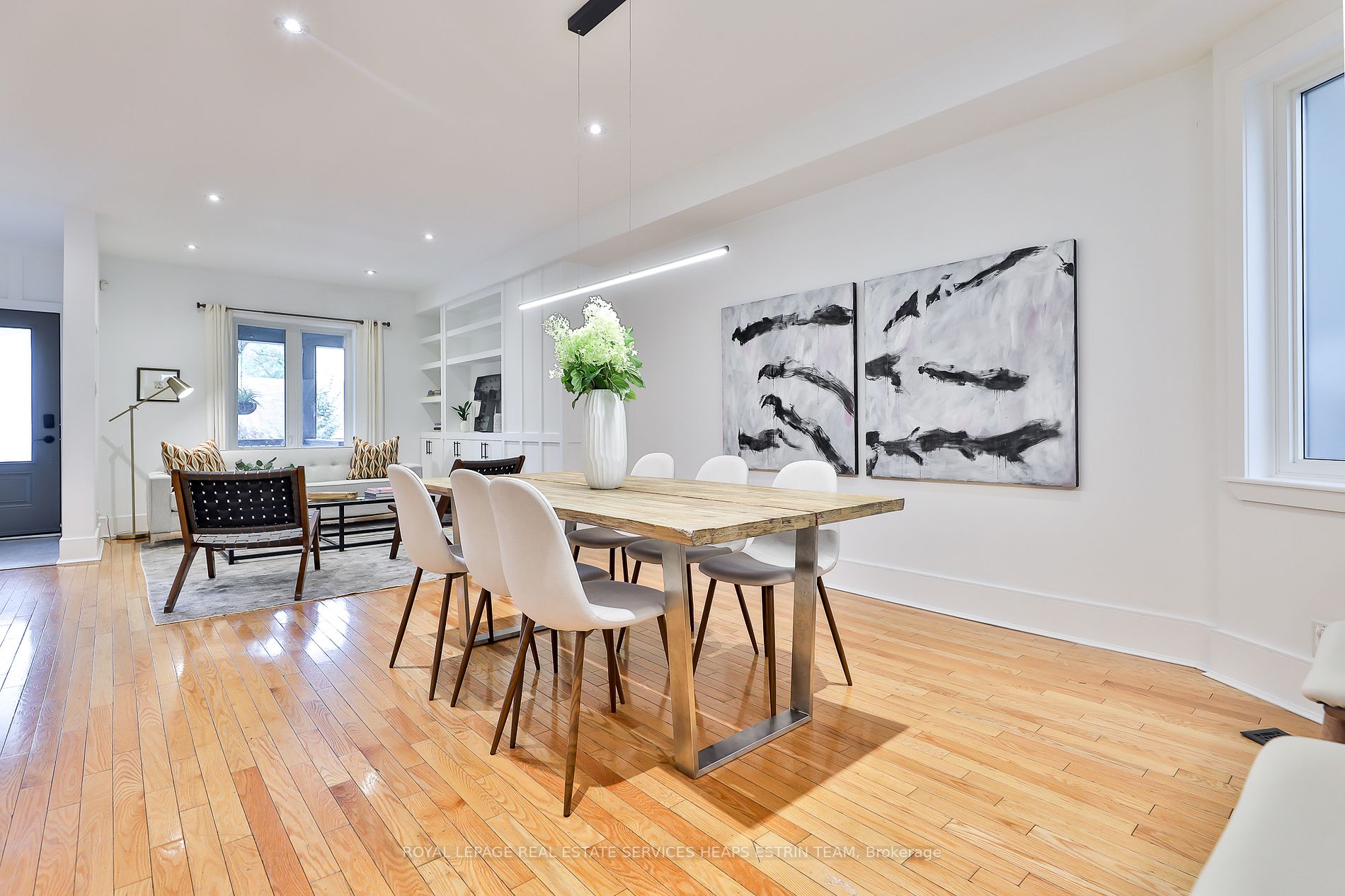22 Roxton Rd