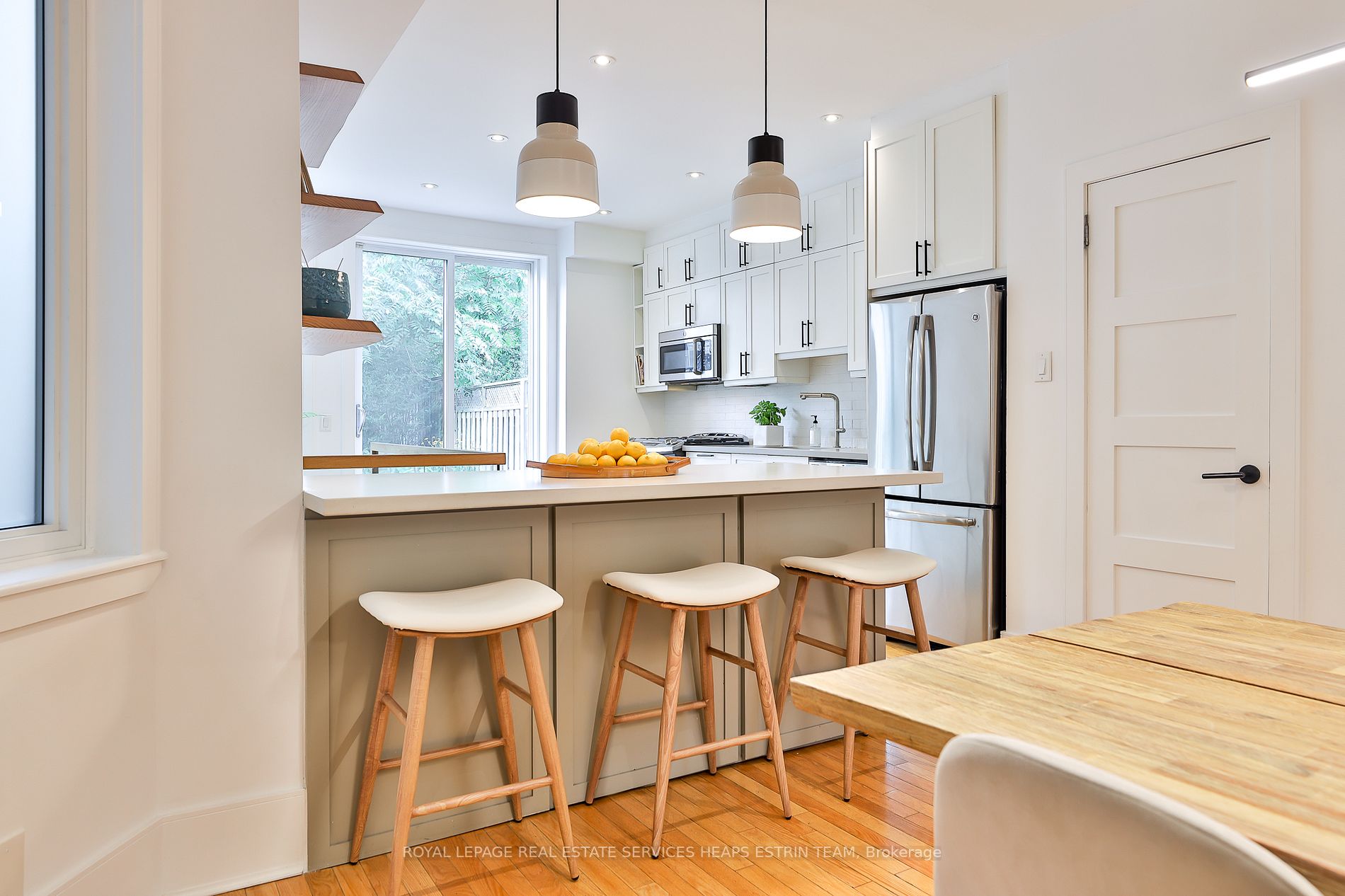 22 Roxton Rd