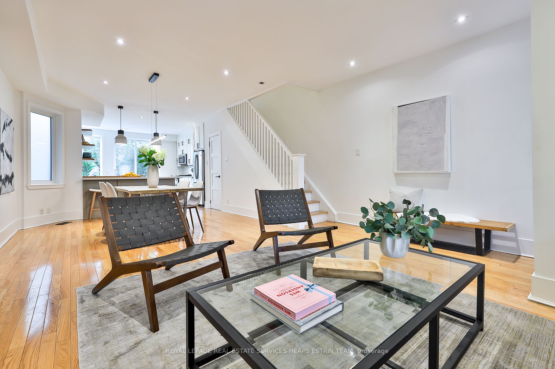 22 Roxton Rd