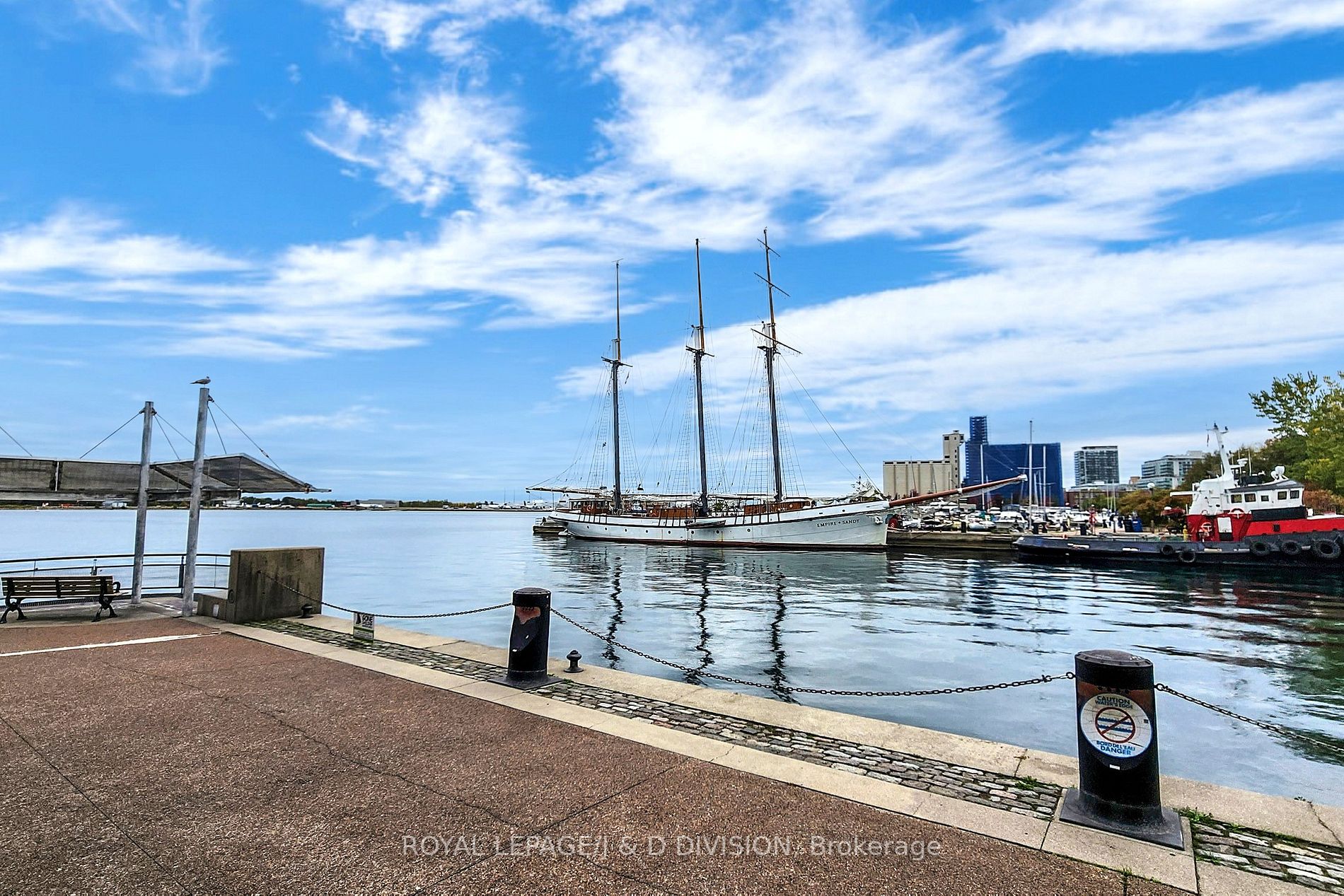 401 Queens Quay W, #103