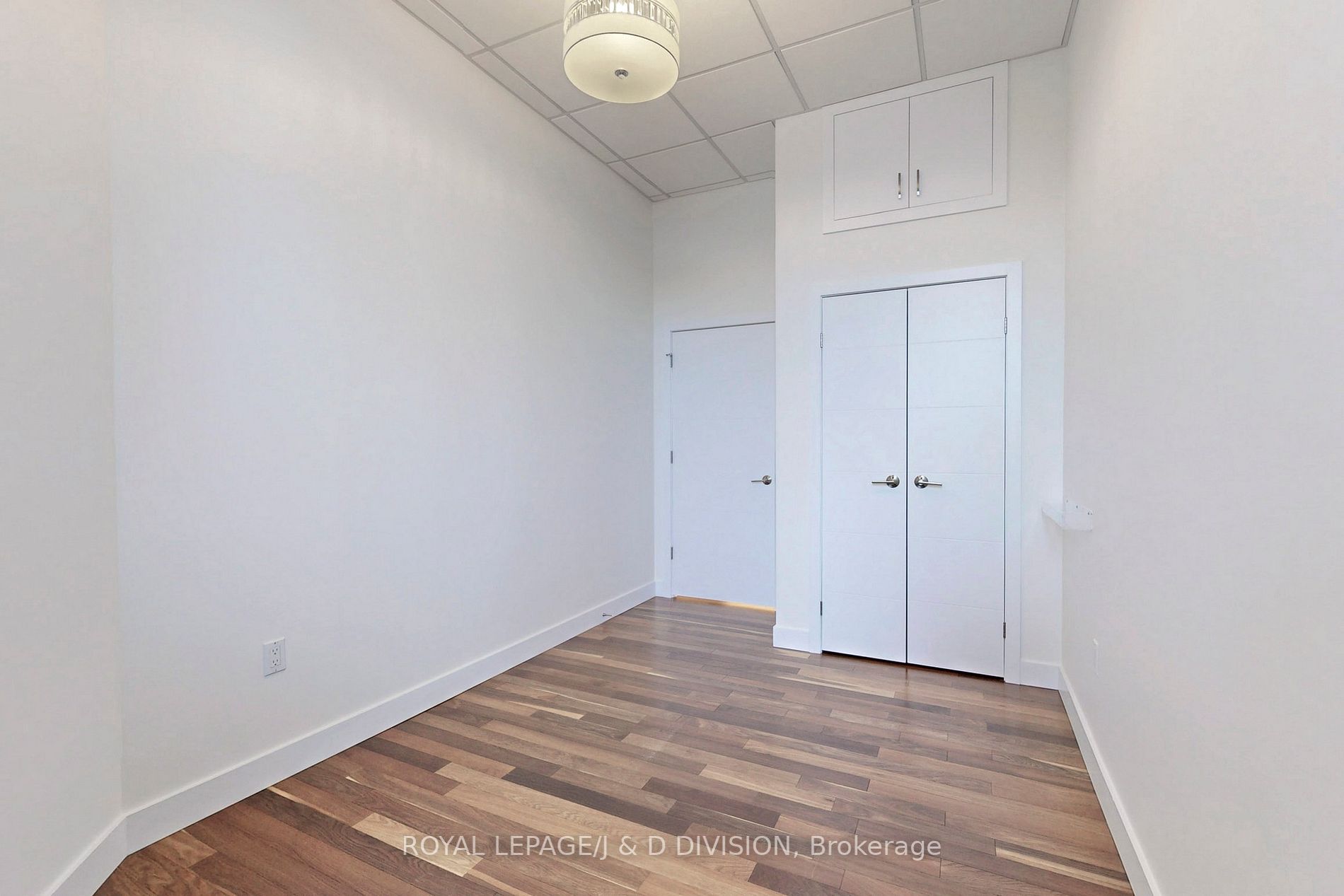 401 Queens Quay W, #103