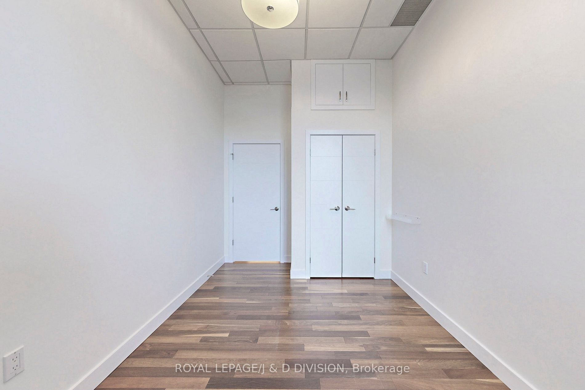 401 Queens Quay W, #103