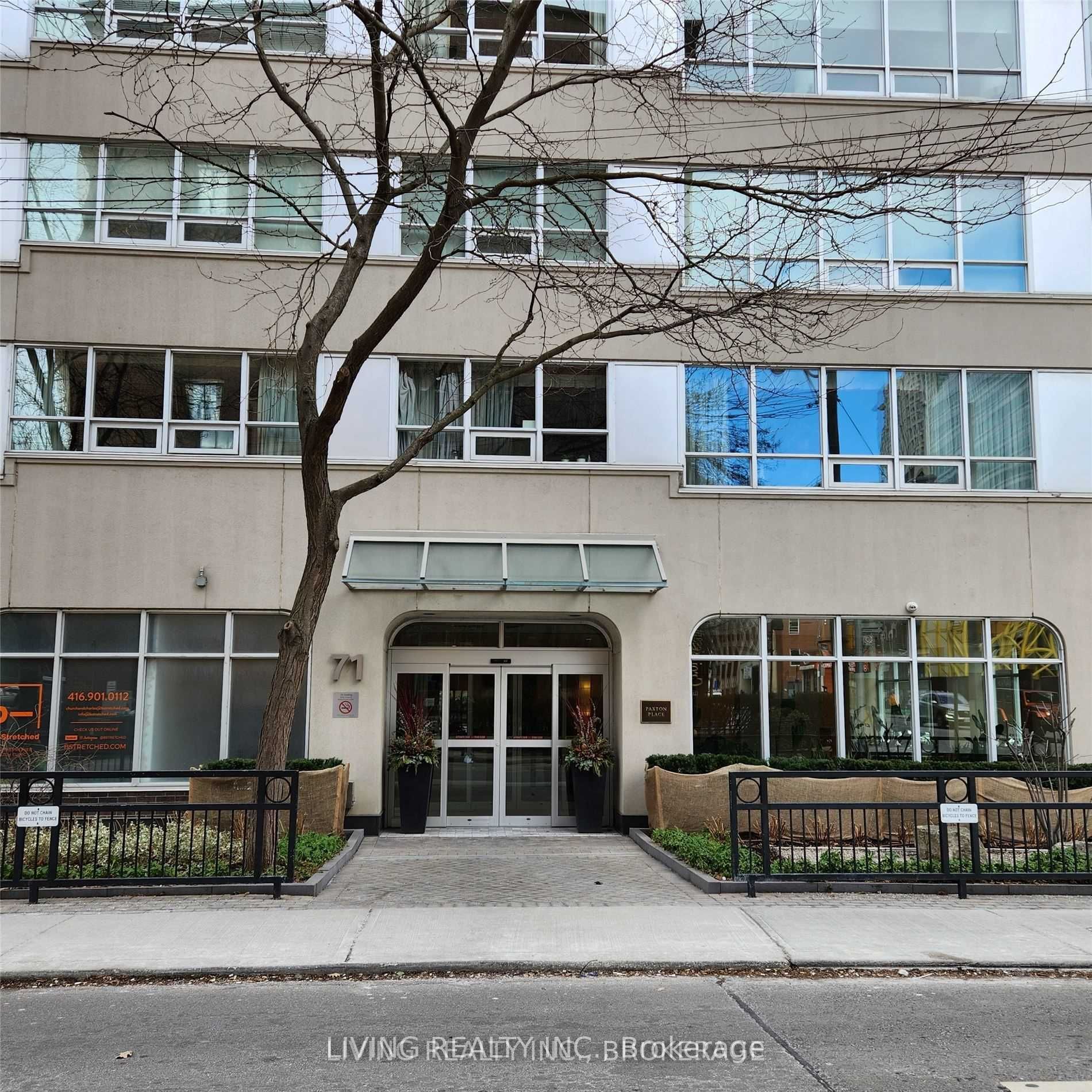 71 Charles St E, #1204