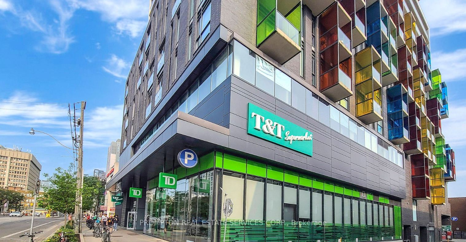 297 College St, #503