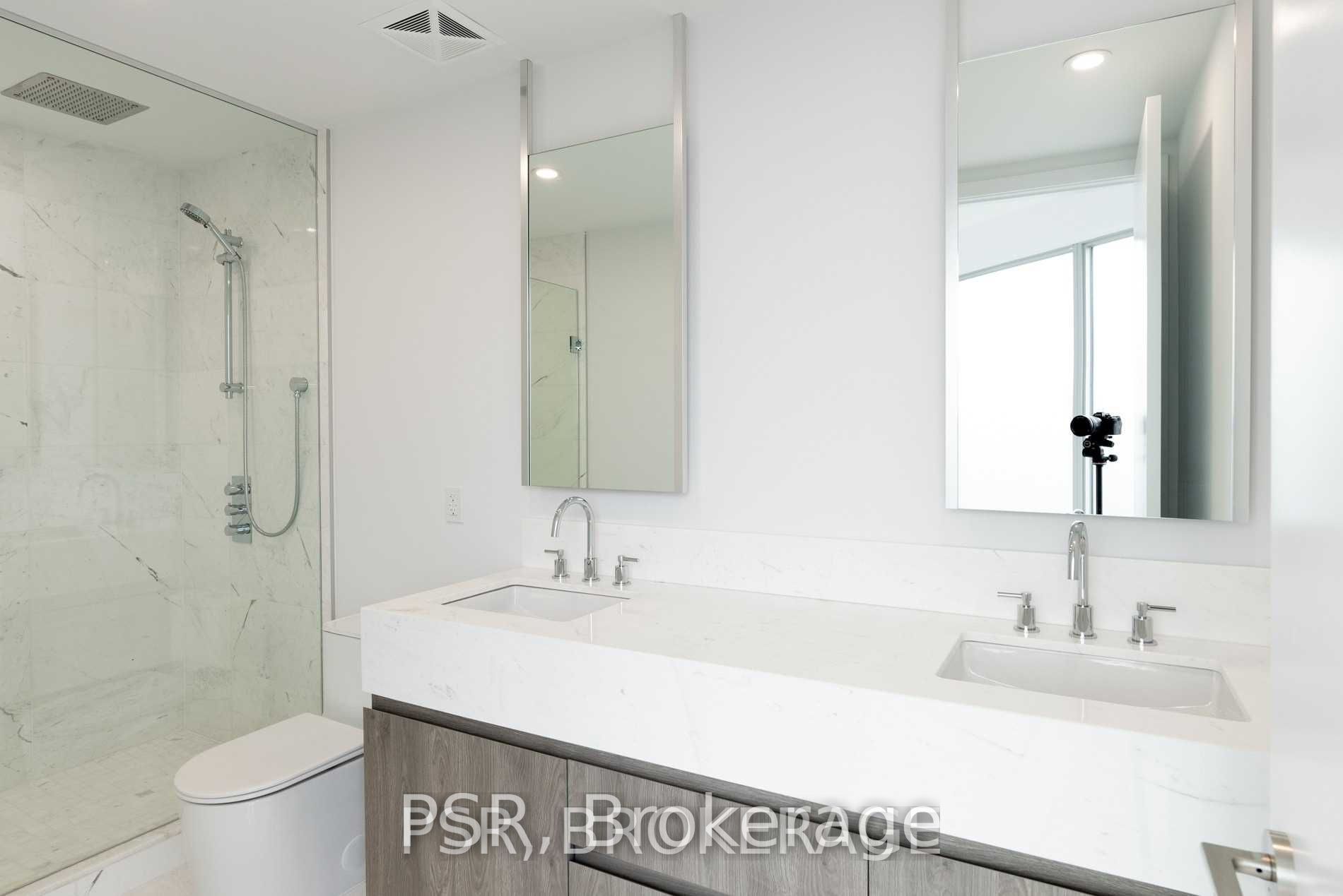 346 Davenport Road, #304