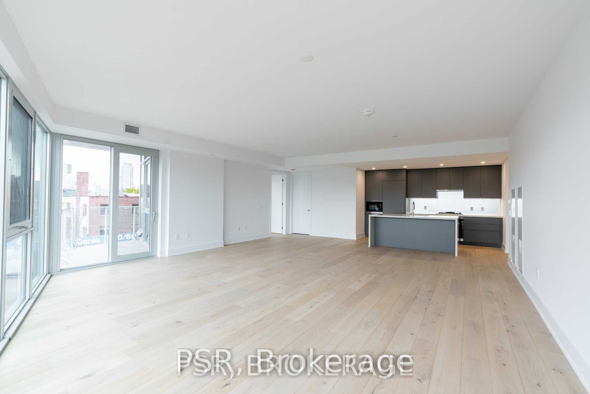 346 Davenport Road, #304