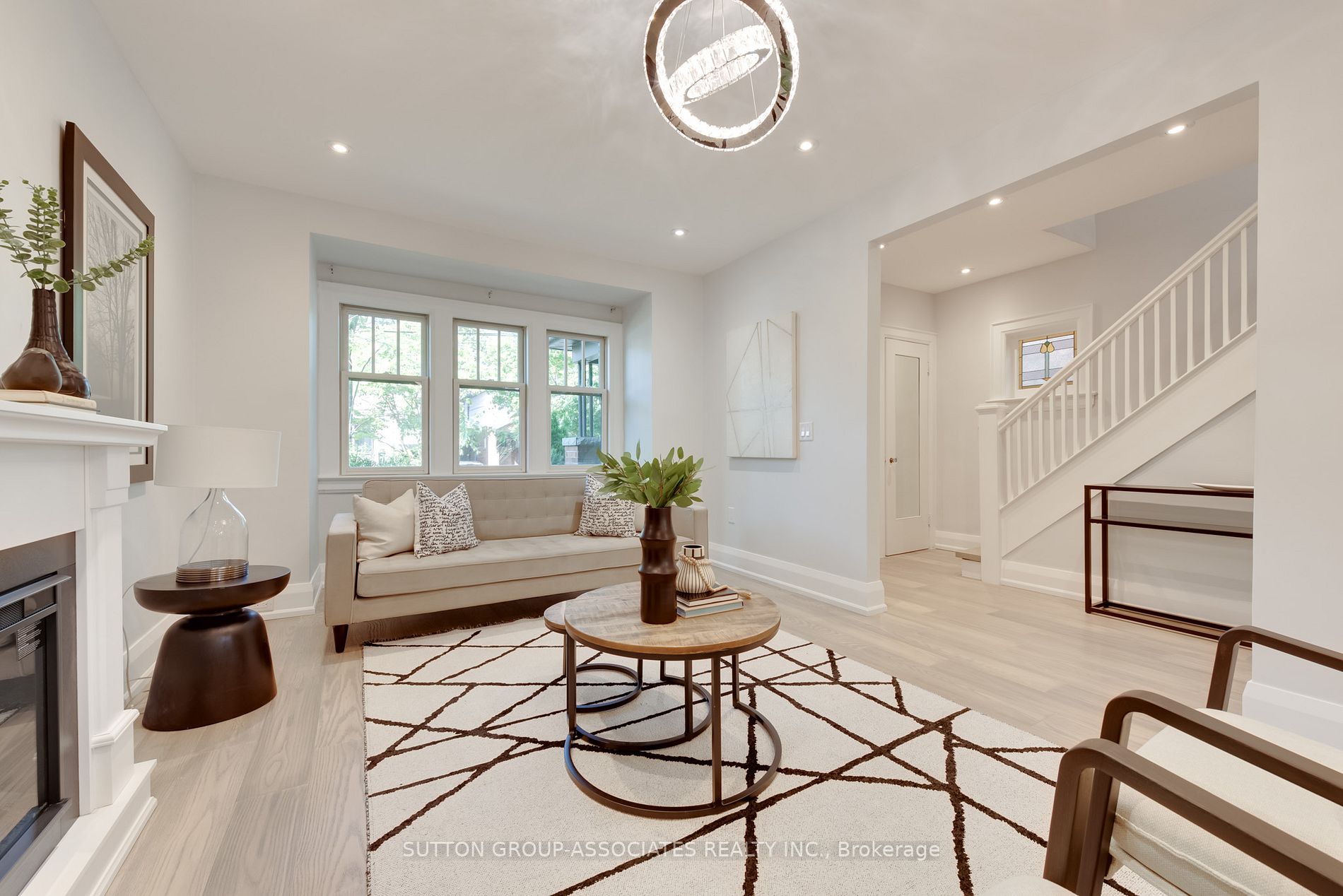 35 Cranbrooke Ave