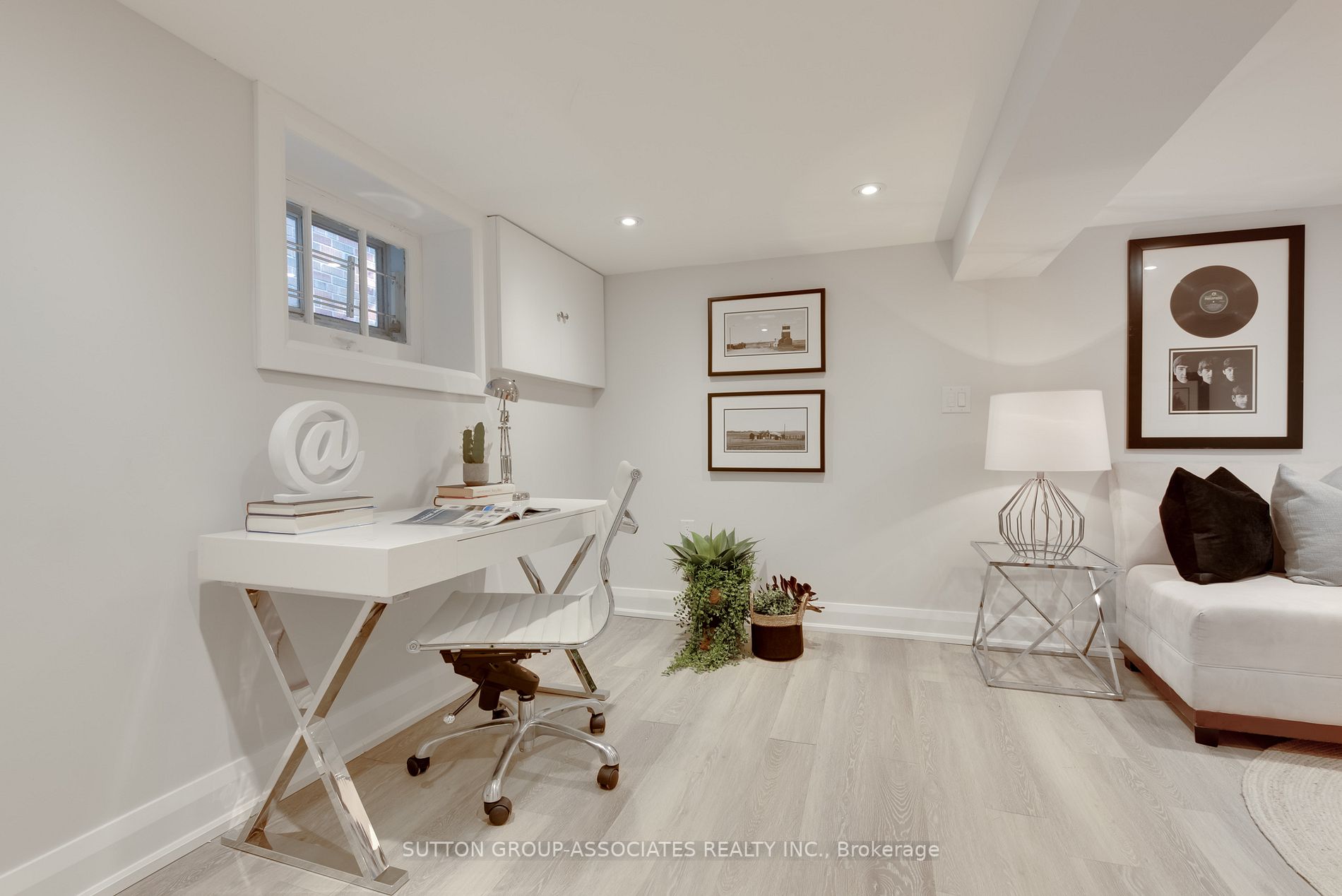 35 Cranbrooke Ave