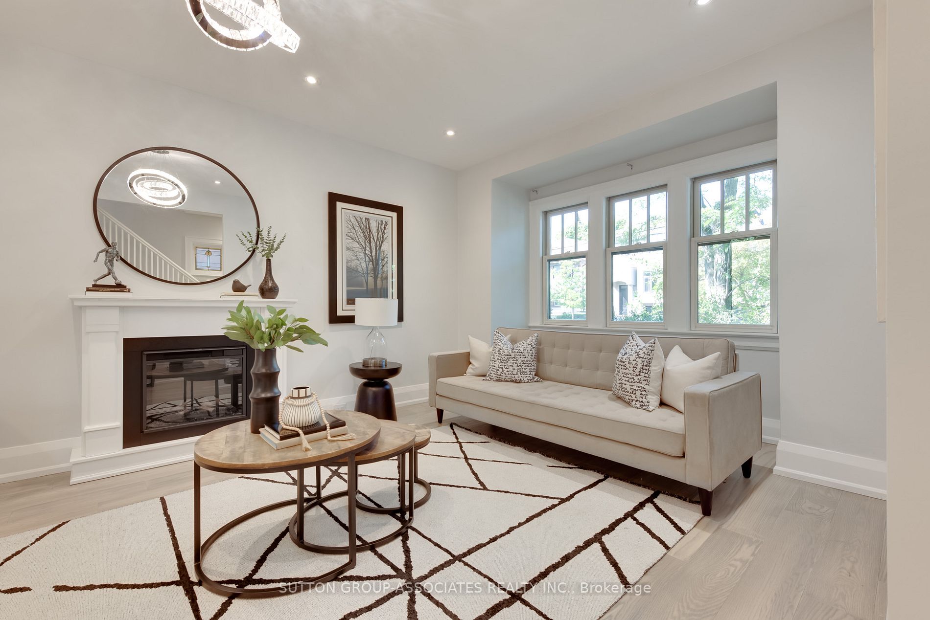 35 Cranbrooke Ave
