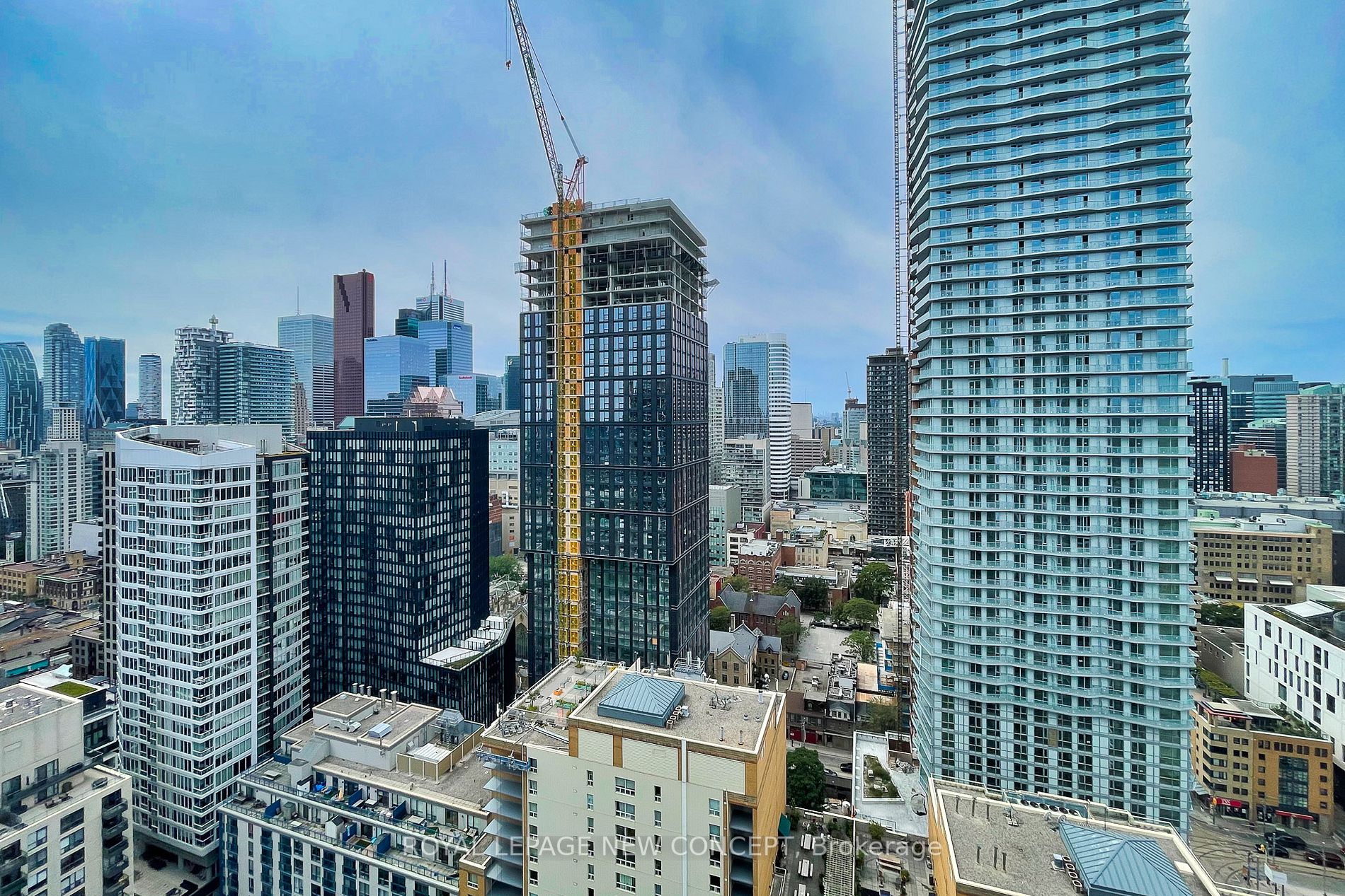 77 Mutual St, #3007