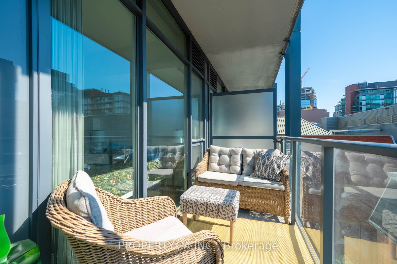 105 George St, #507