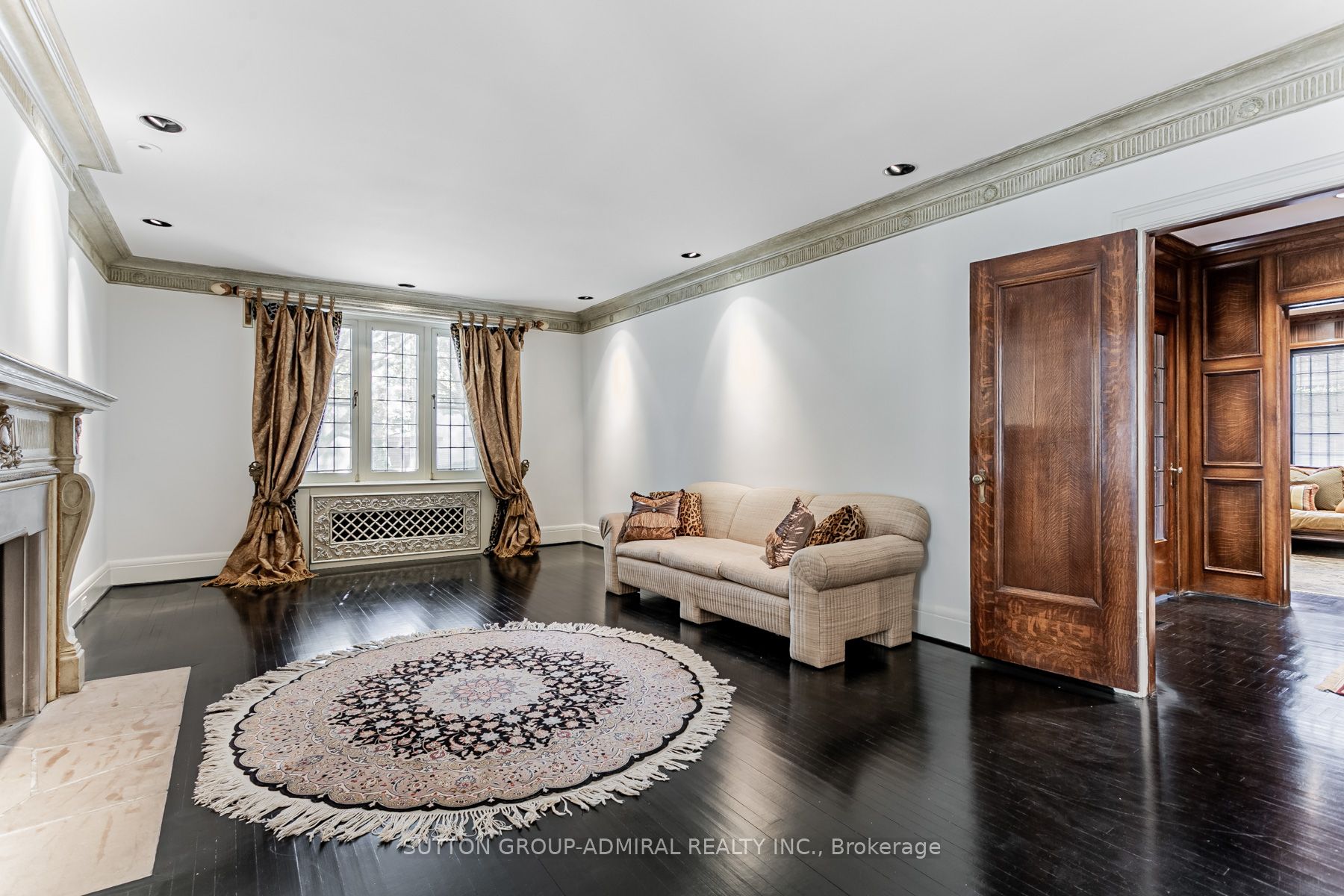 30 Hawarden Cres