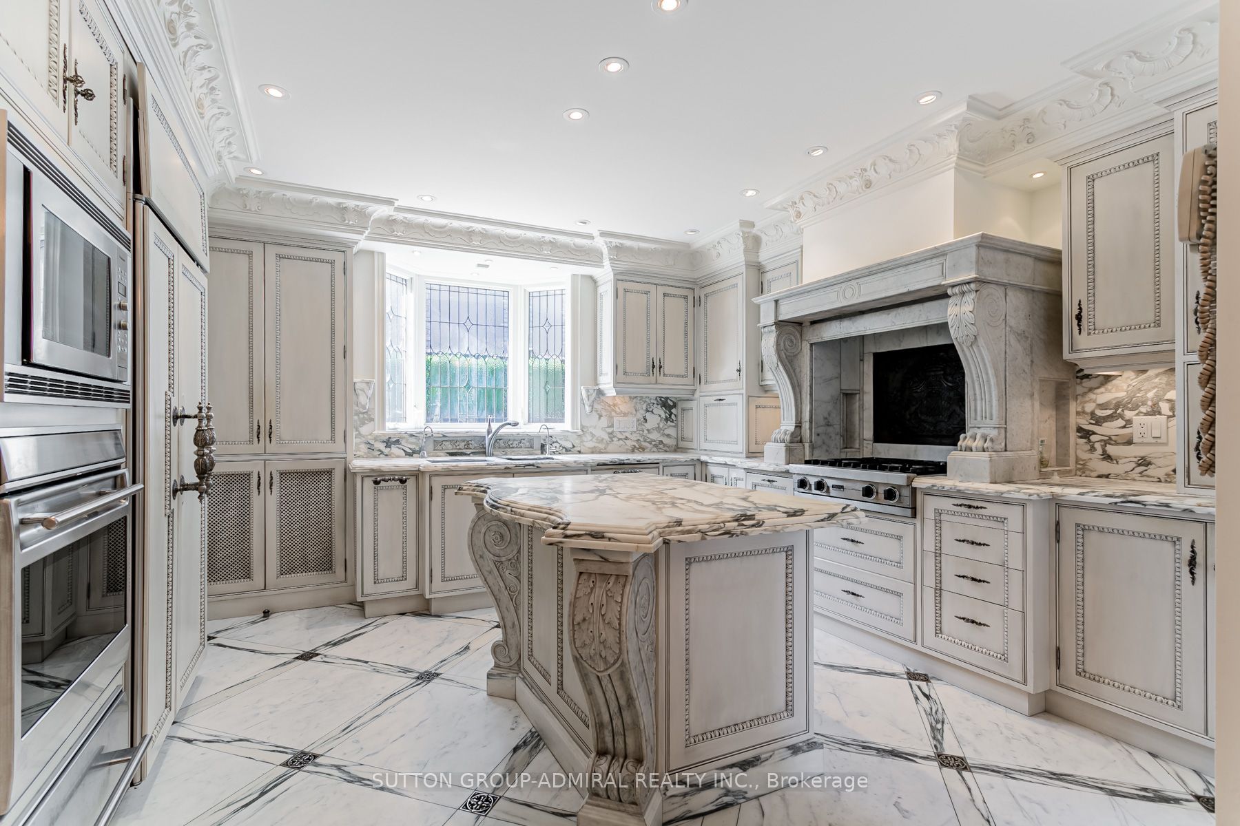 30 Hawarden Cres