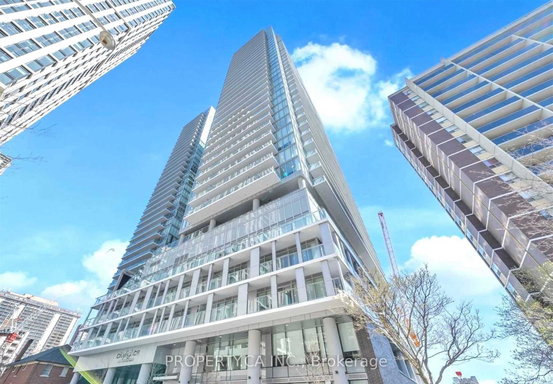 195 Redpath Avenue, #2204