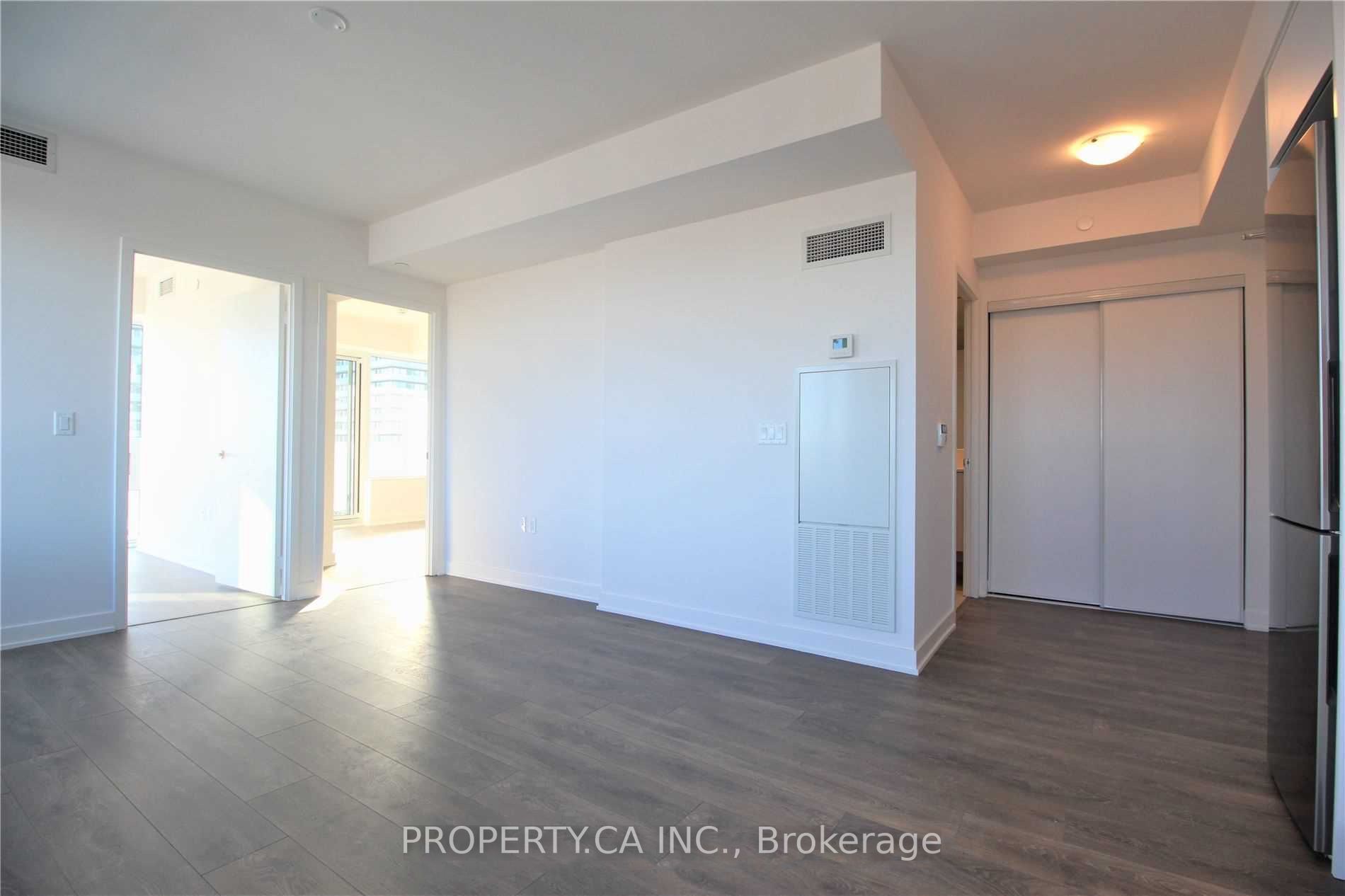 195 Redpath Avenue, #2204