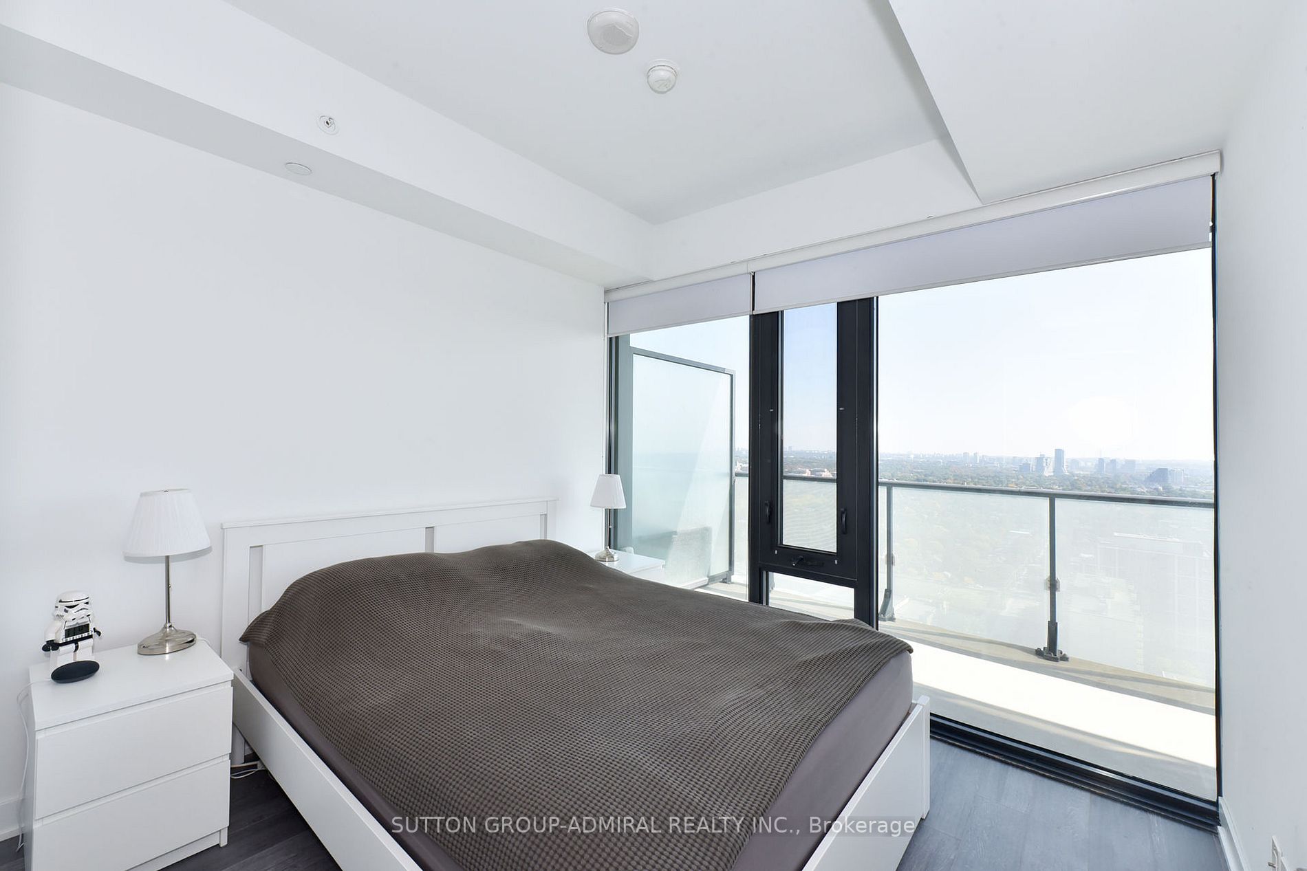 185 Roehampton Avenue, #2706