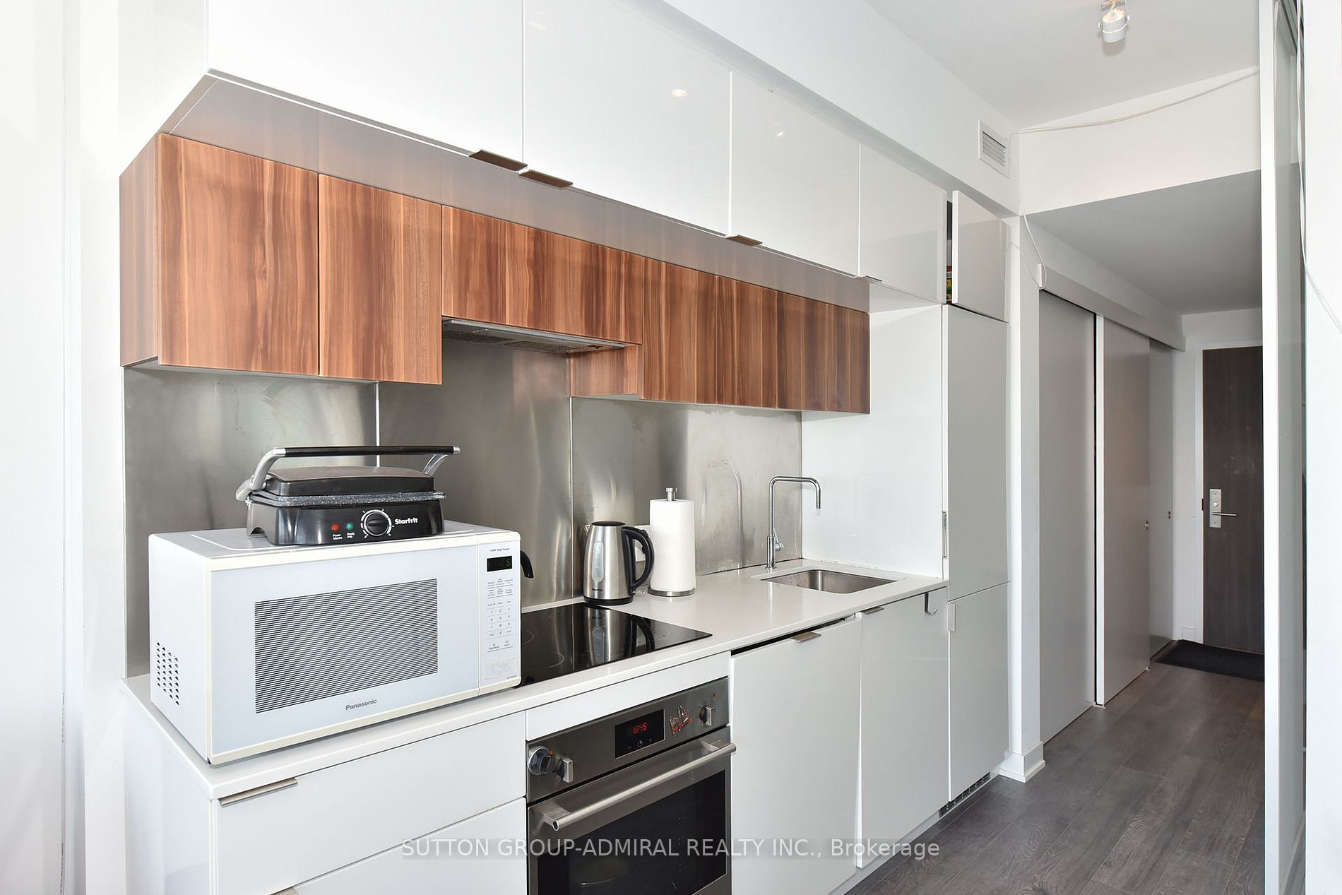 185 Roehampton Avenue, #2706