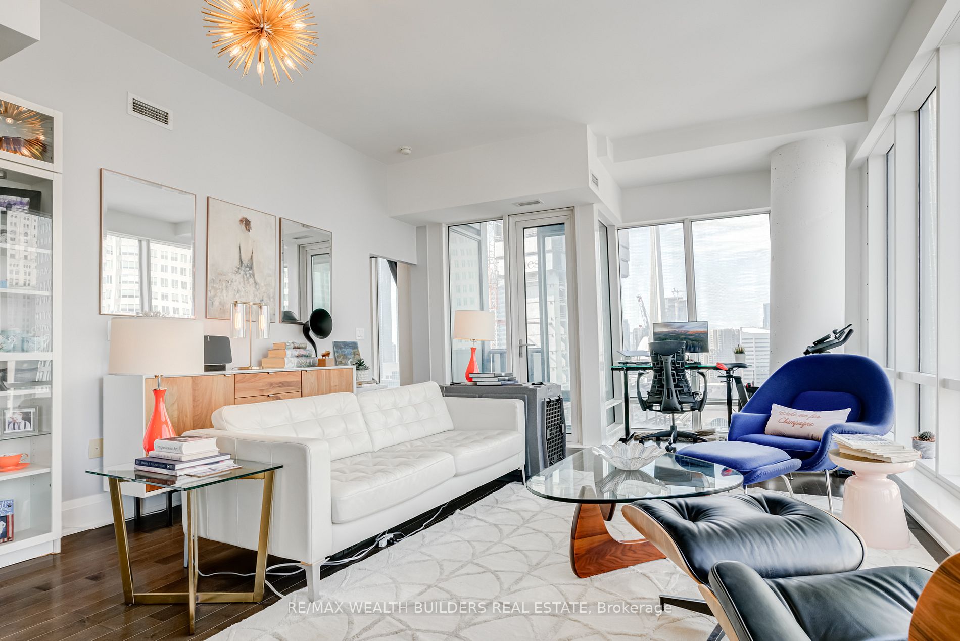 8 The Esplanade, #2105