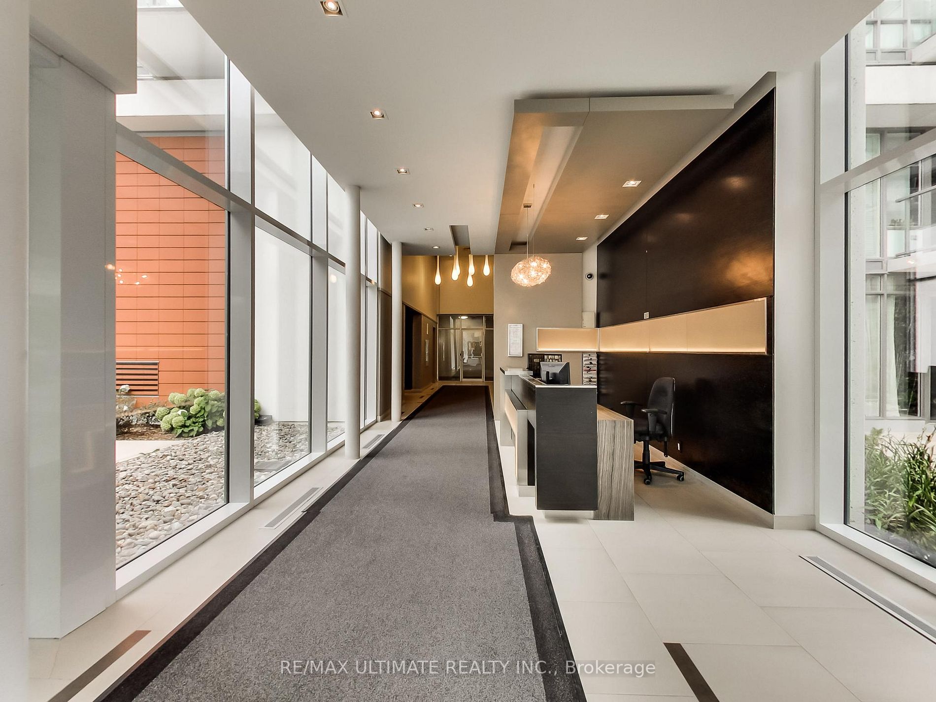 90 Stadium Rd, #314