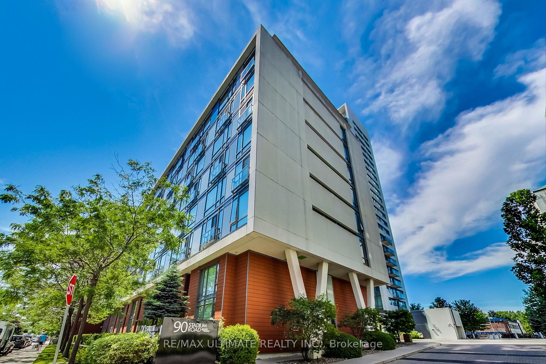 90 Stadium Rd, #314