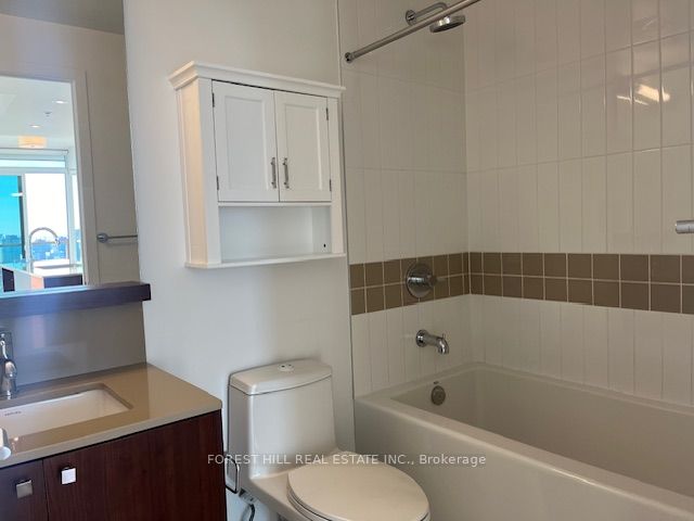 320 Tweedsmuir Ave, #2207