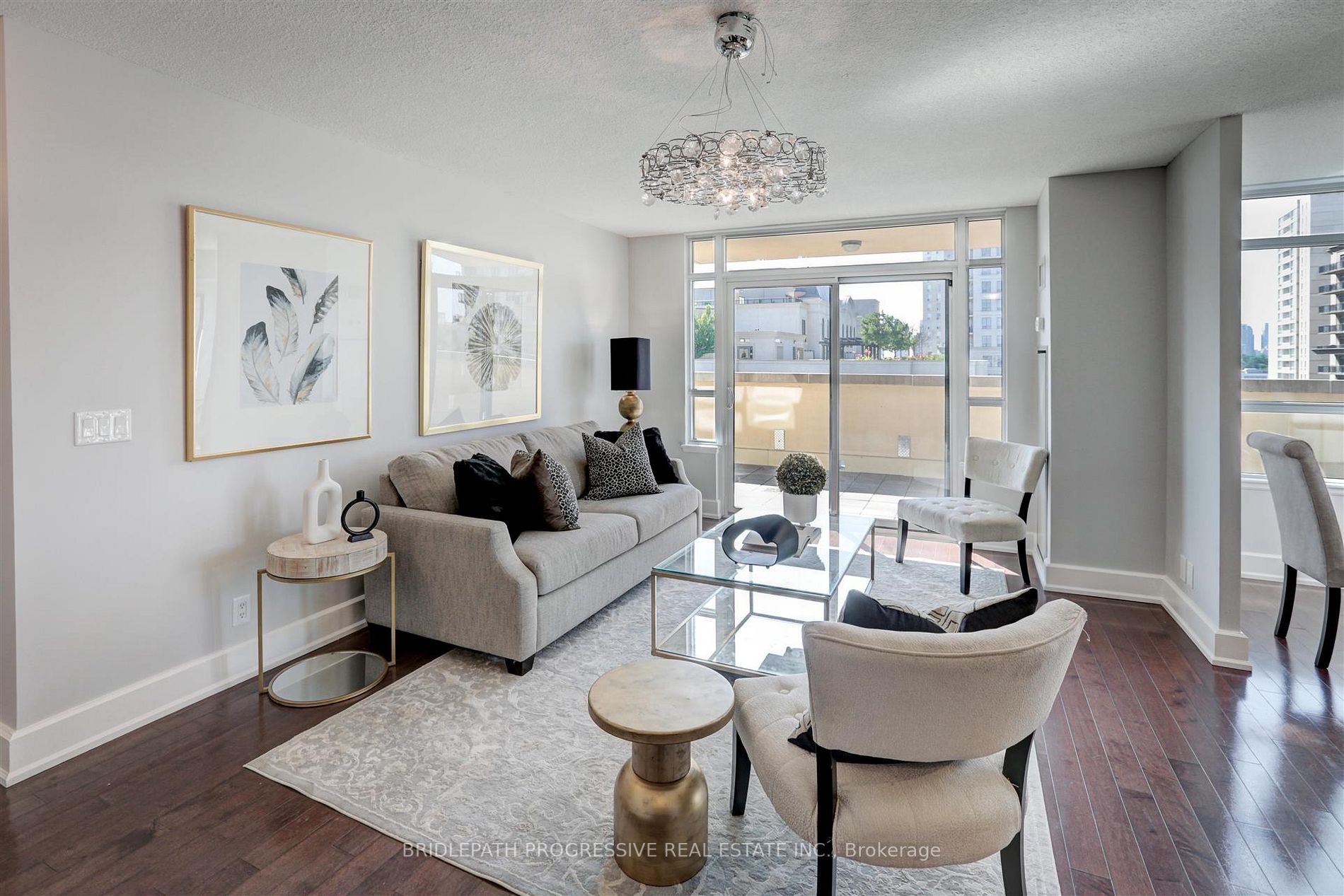 676 Sheppard Ave E, #707