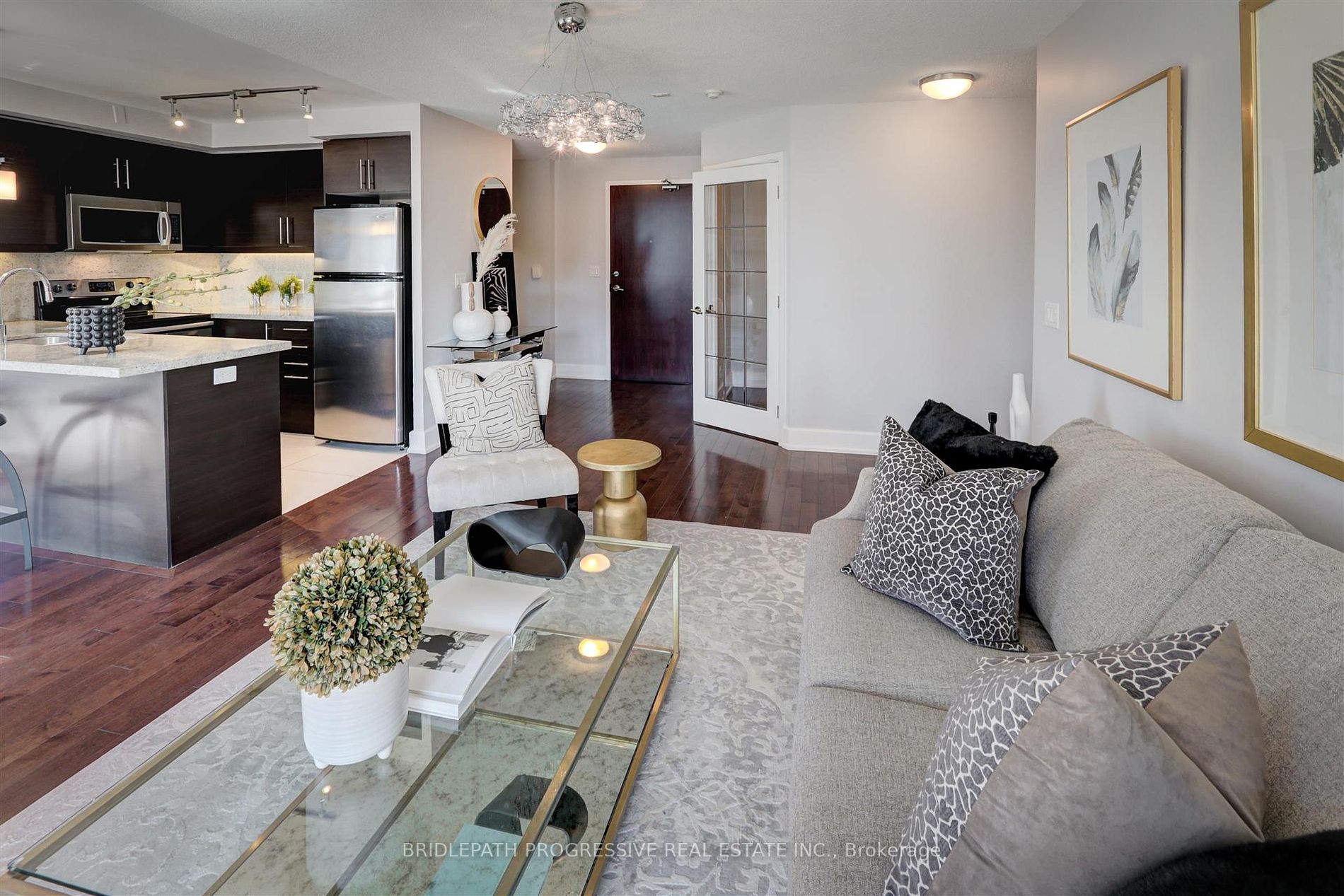 676 Sheppard Ave E, #707