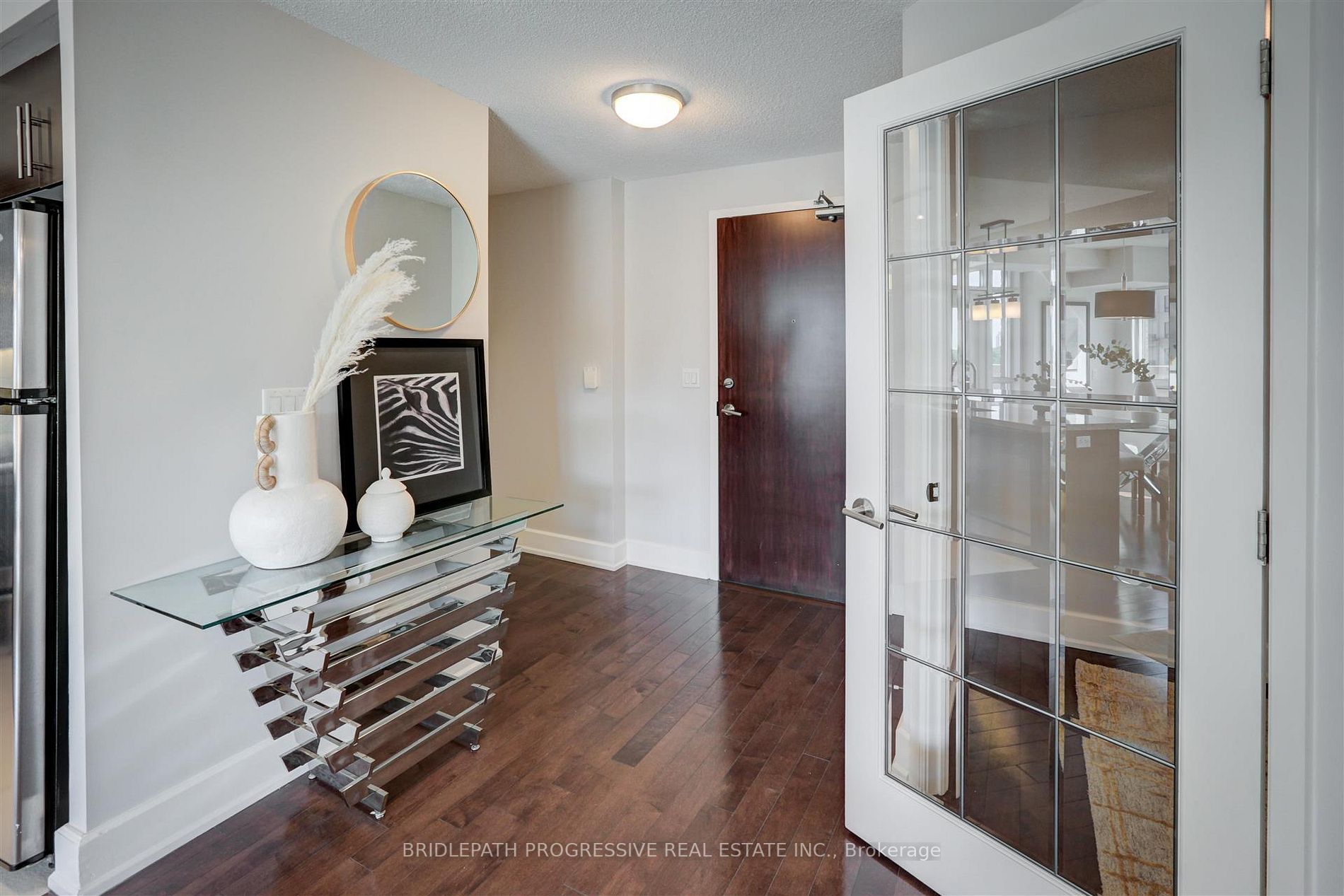 676 Sheppard Ave E, #707